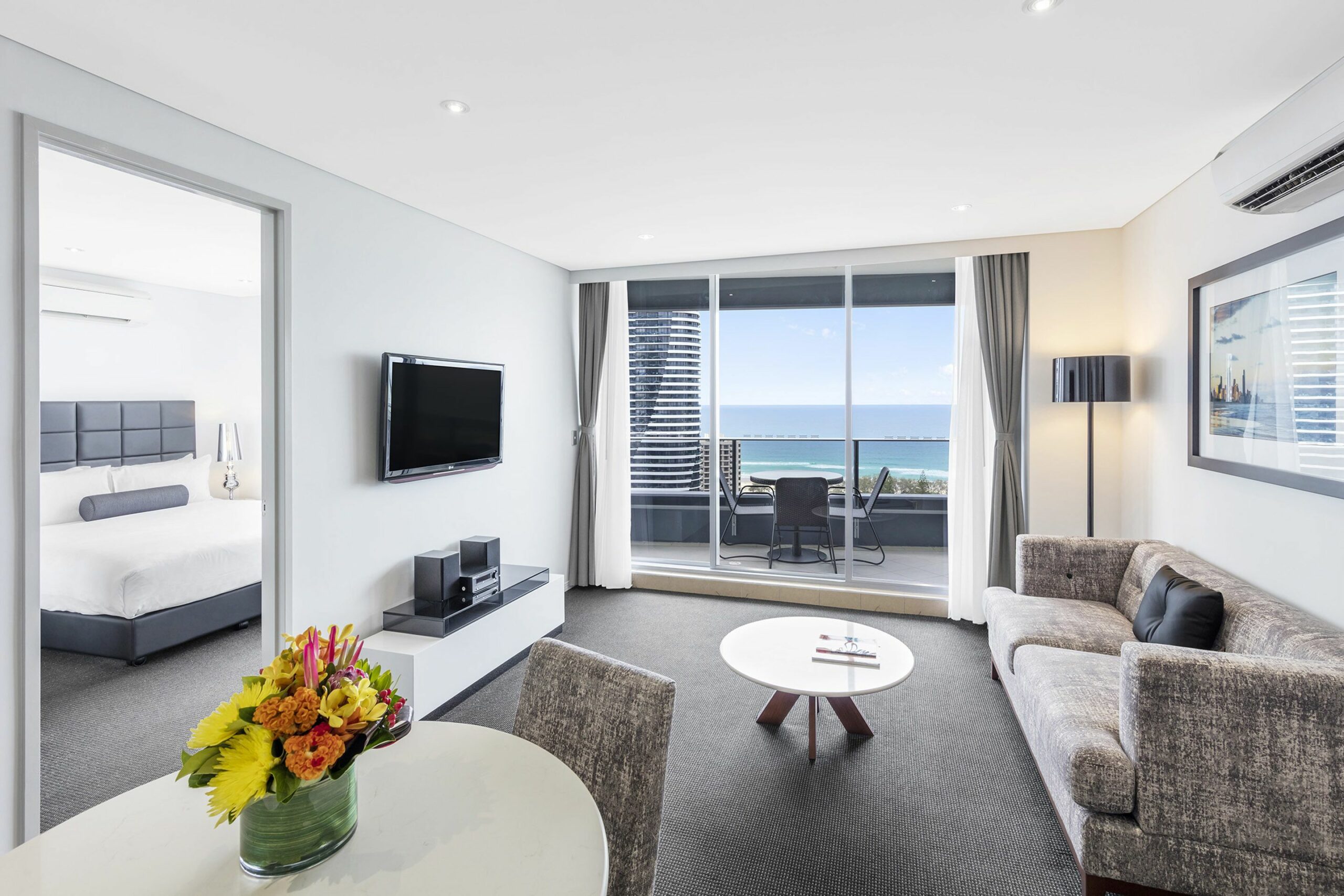 Meriton Suites Broadbeach, Gold Coast