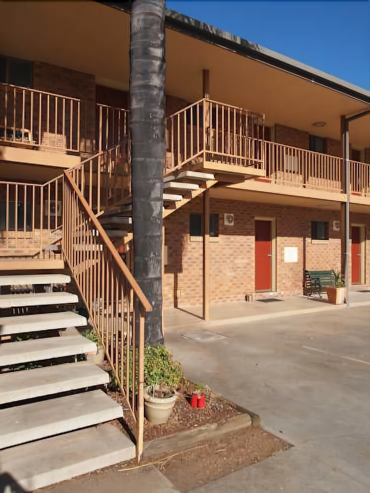 Cobar Town and Country Motor Inn