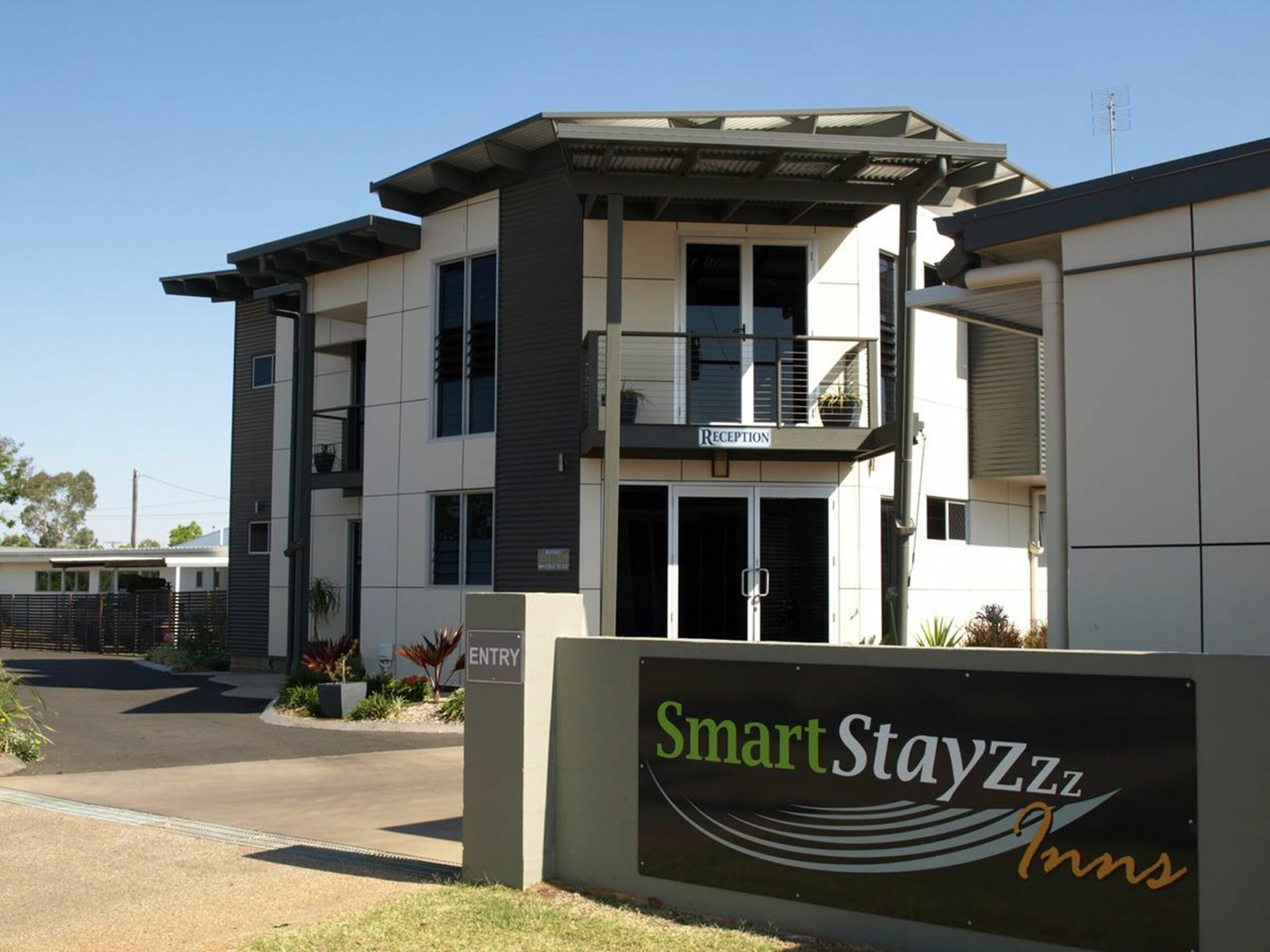 Smart Stayzzz Inns Clermont