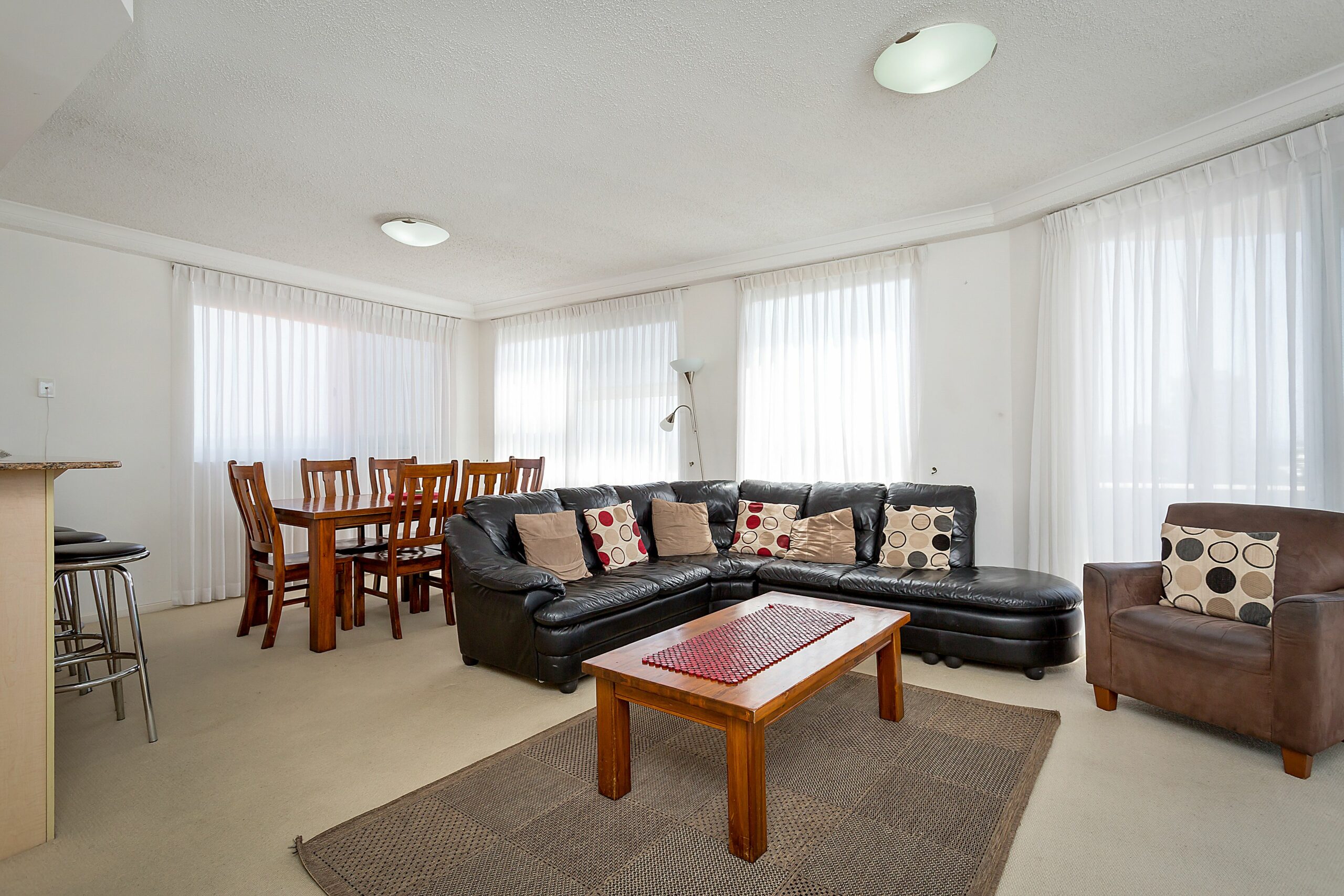 Kirra Beach Apartments