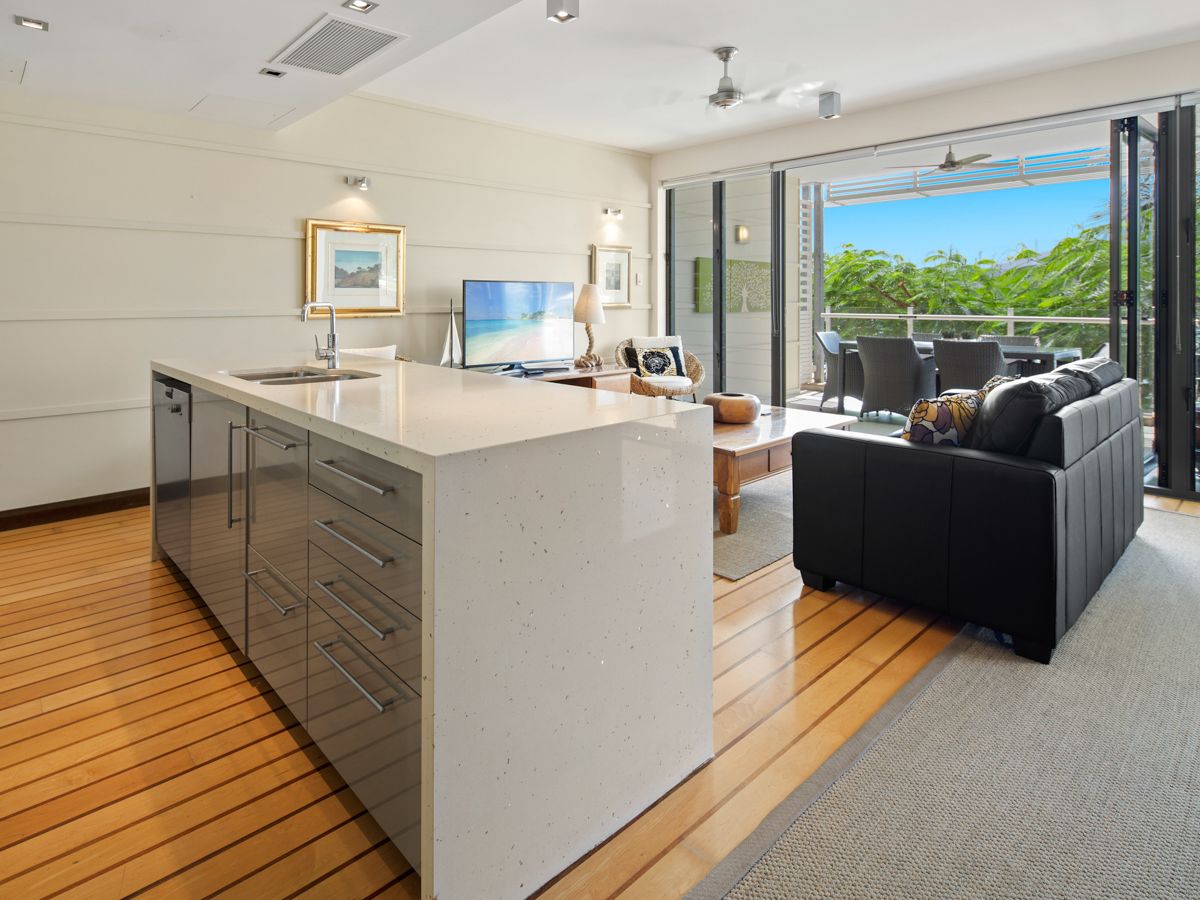 Luxury Marina View Apartment