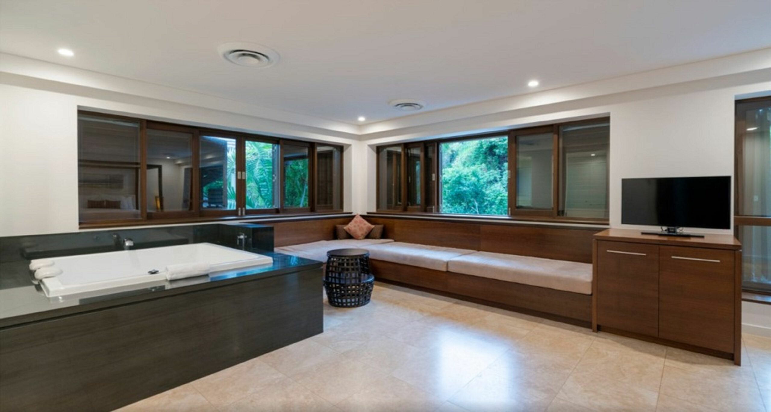 Sea Temple Port Douglas 3 Bedroom Luxury Villa