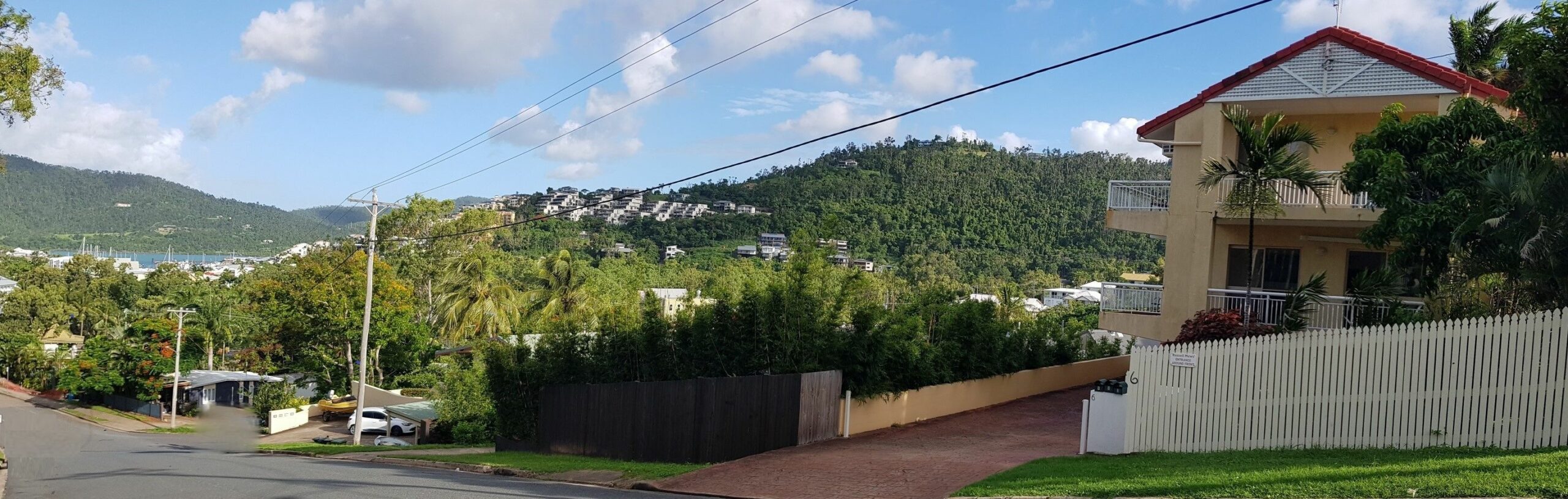 Beach House on Begley - Airlie Beach