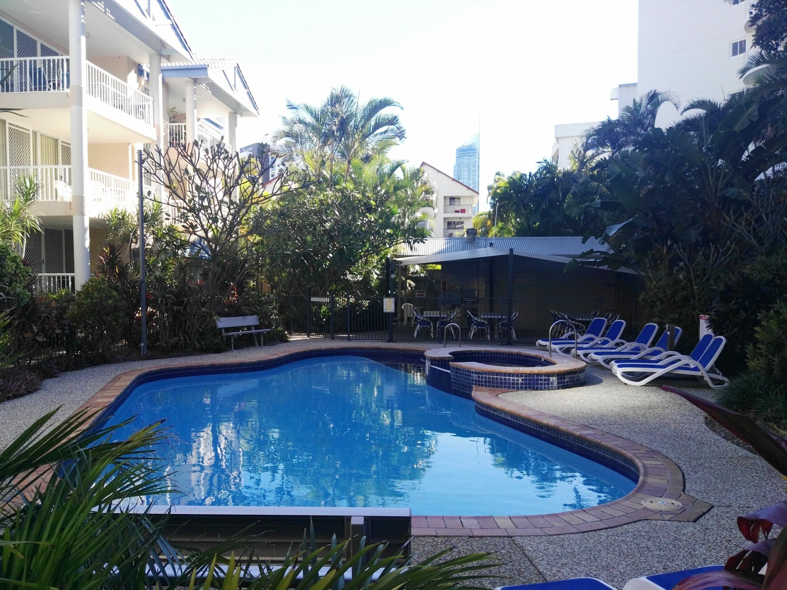 Surfers Beach Holiday Apartments