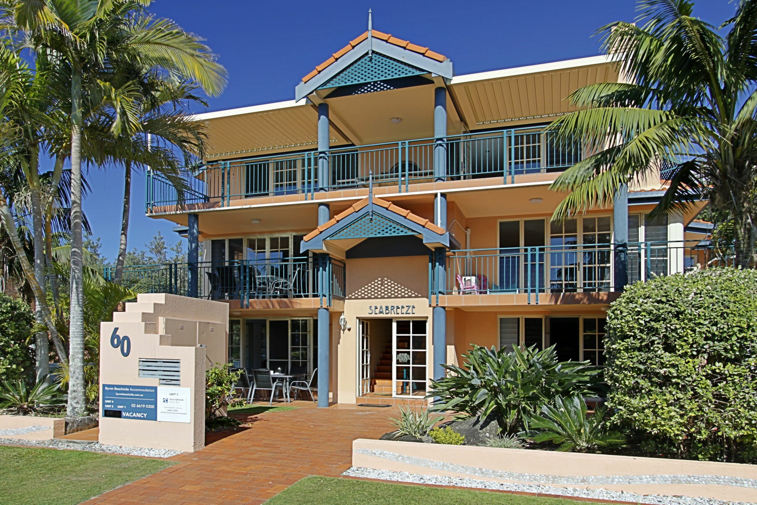 Sea Breeze on Main Beach