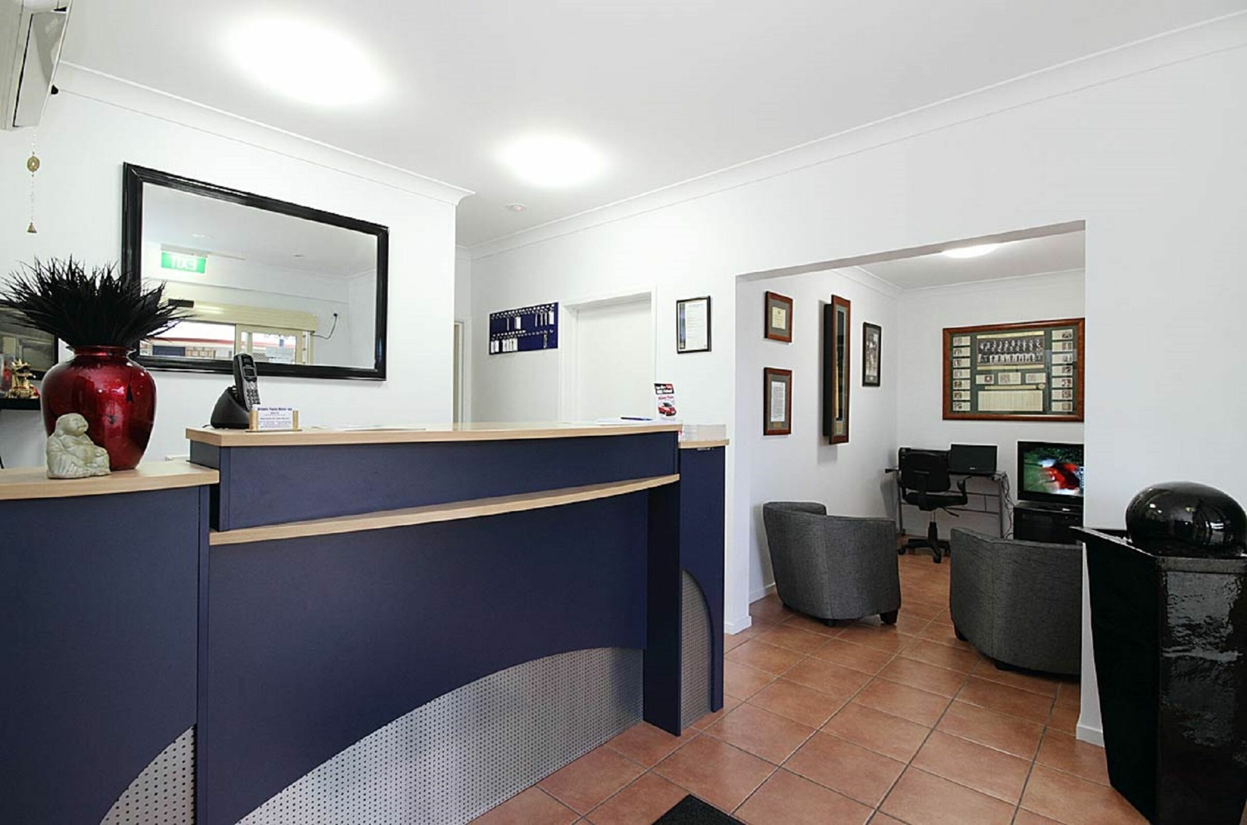 Browns Plains Motor Inn