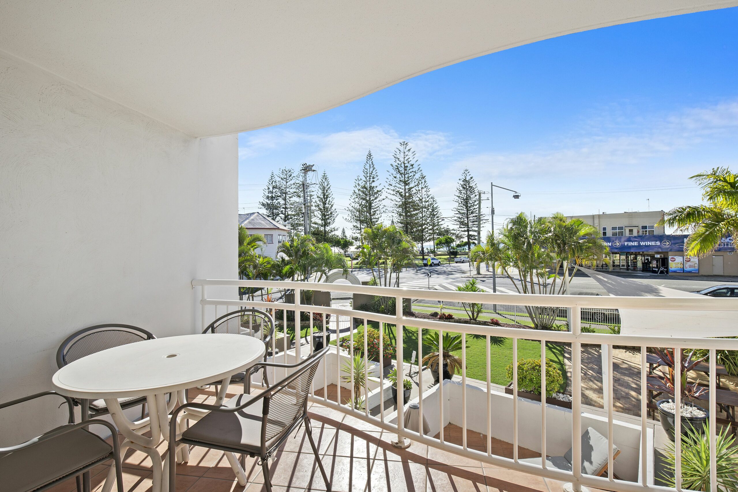 Kirra Palms Holiday Apartments