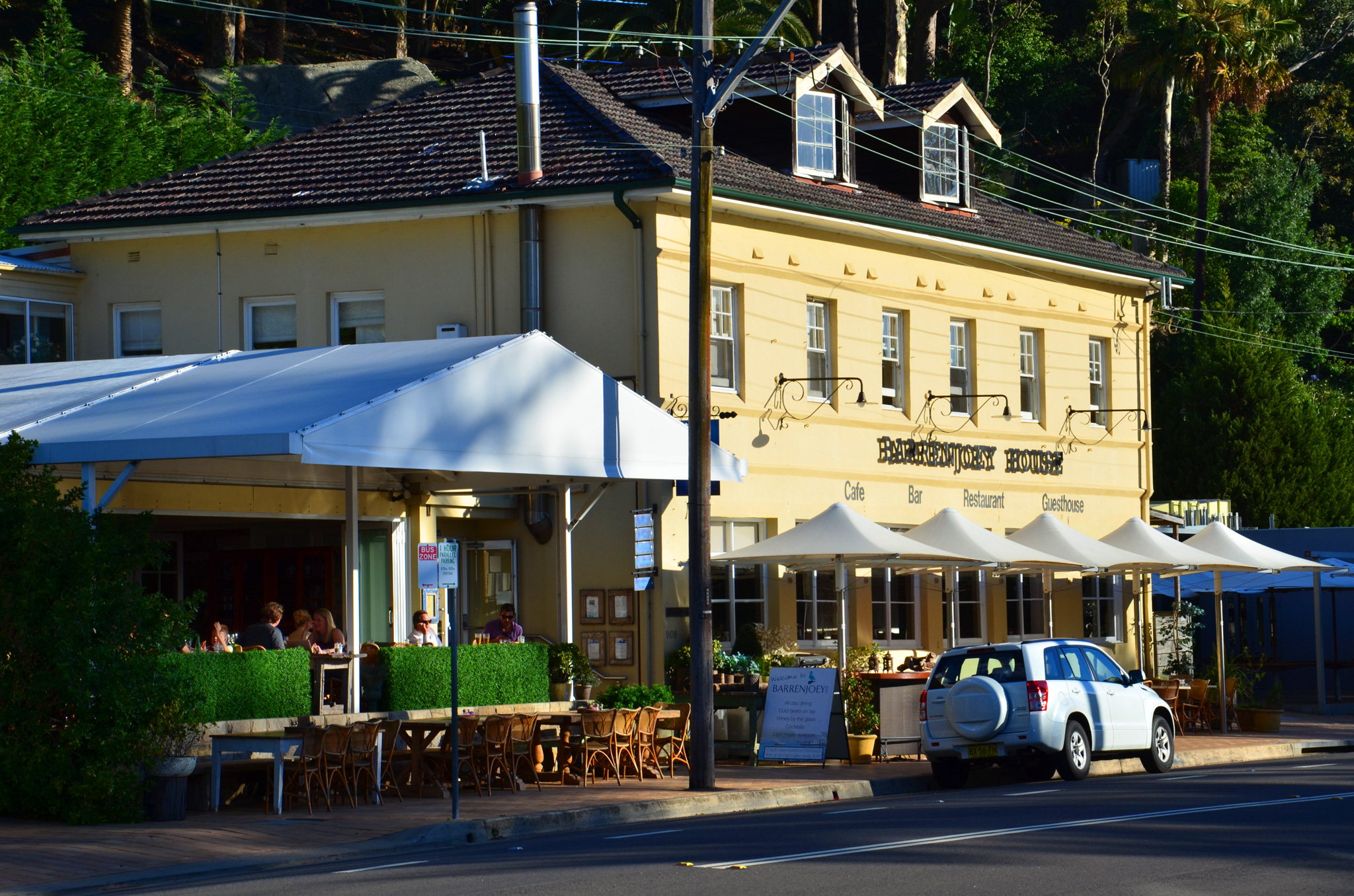 Sydney's Stunning Northern Beaches Private Tour with a River Boat Ride to Secluded Beaches