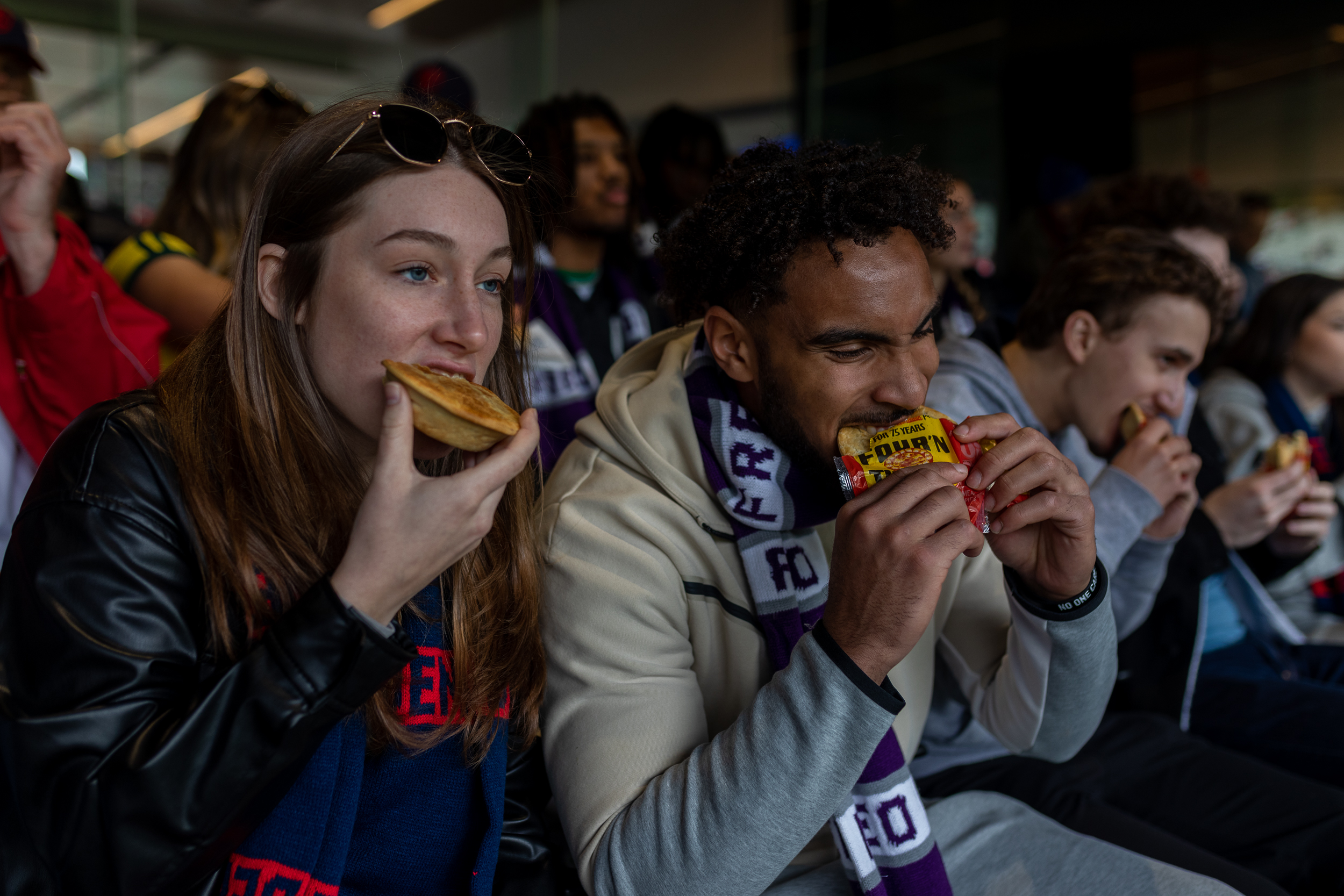 AUSTRALIAN RULES FOOTBALL - AFL with a local host