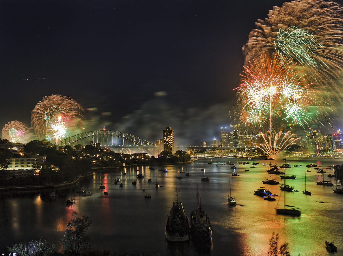 NEW YEARS EVE - FAMILY FIREWORKS PRIVATE CRUISE