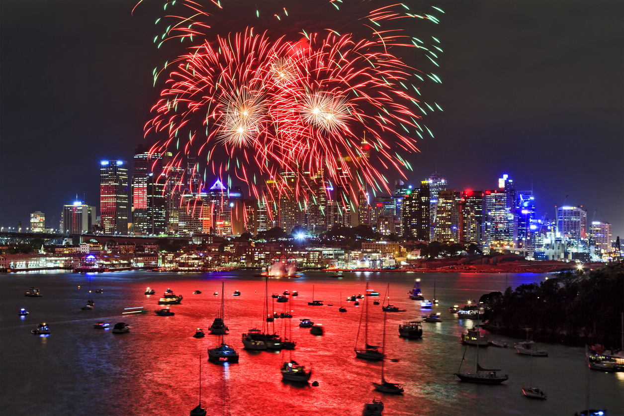 NEW YEARS EVE - FAMILY FIREWORKS PRIVATE CRUISE