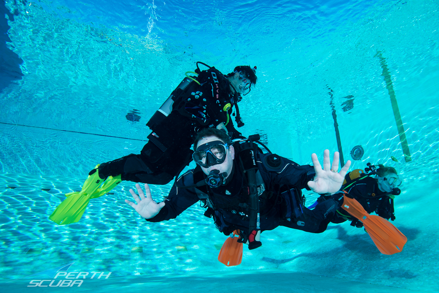 Discover Scuba Diving at Perth beach or pool