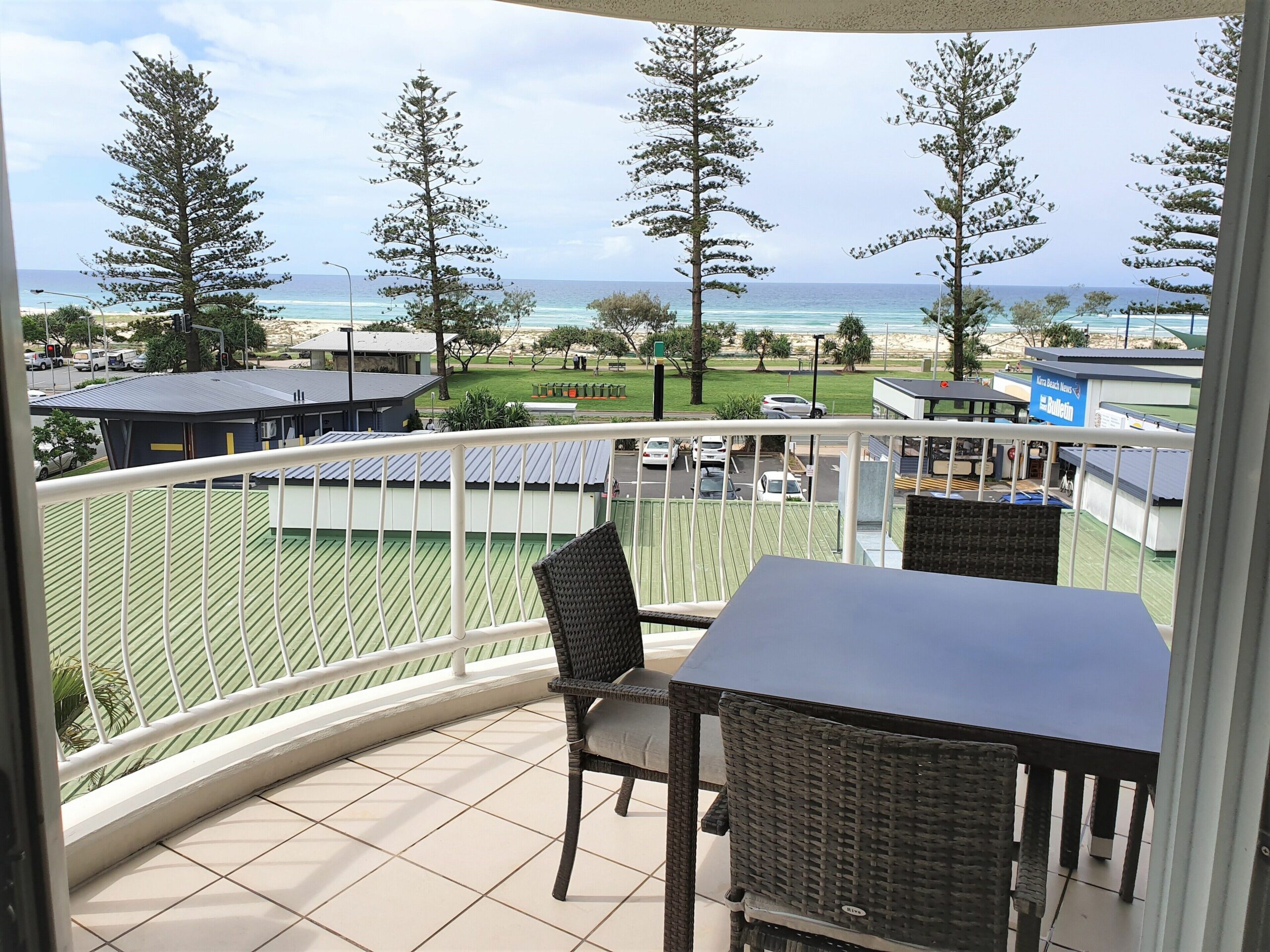 Kirra Beach Apartments