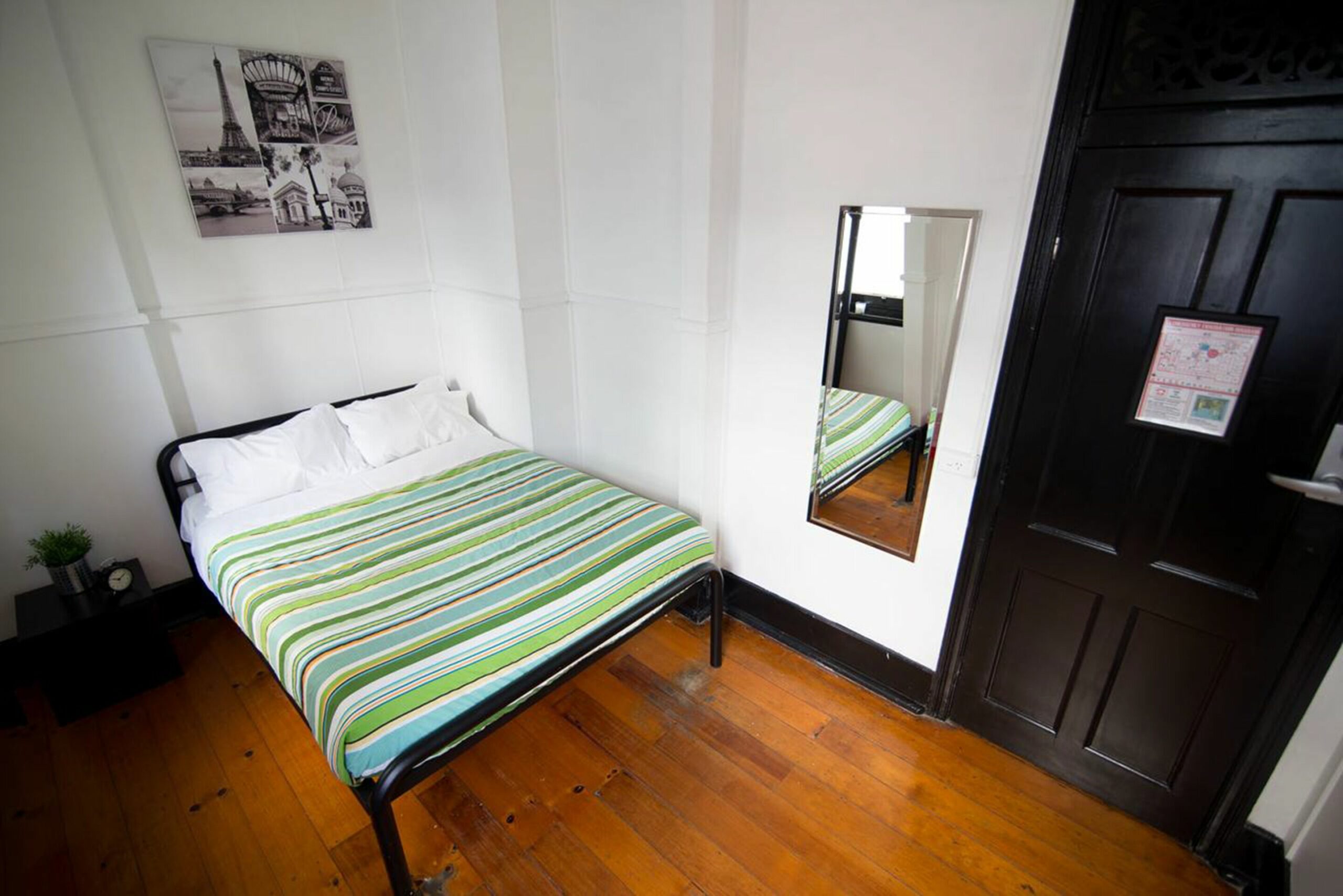 Nomads Brisbane Hostel