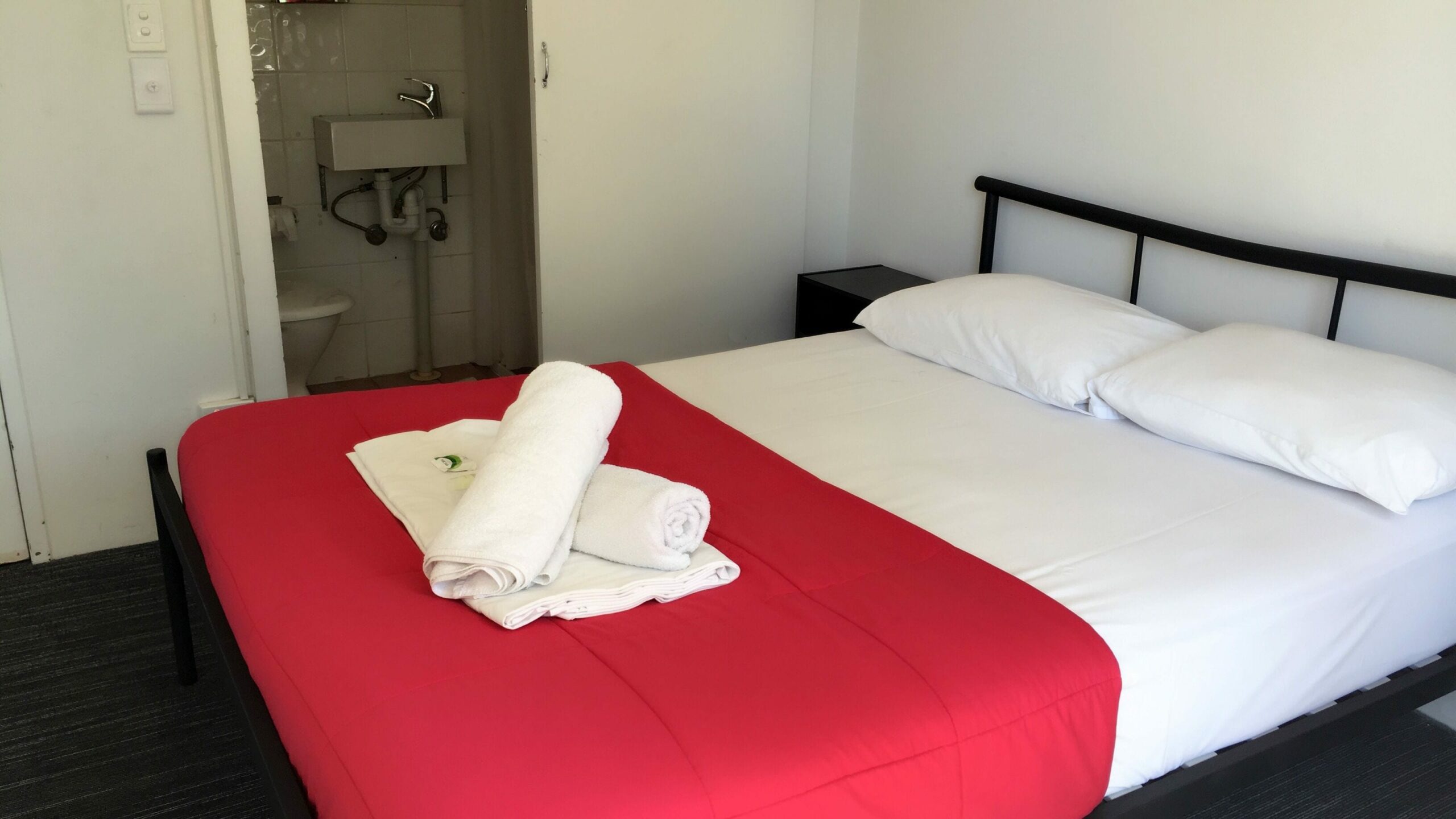 Gold Coast Backpackers - Hostel