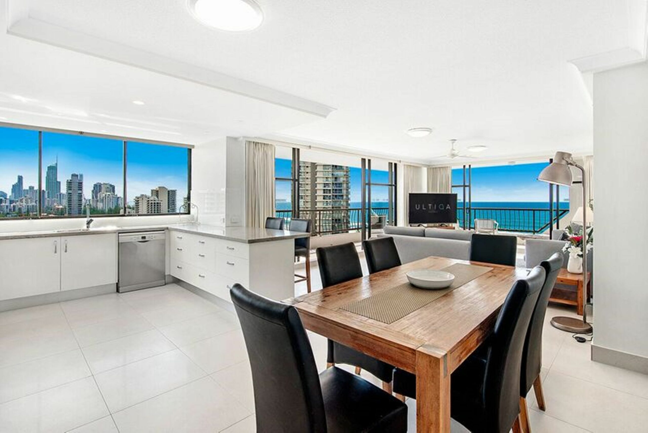 ULTIQA Beach Haven At Broadbeach