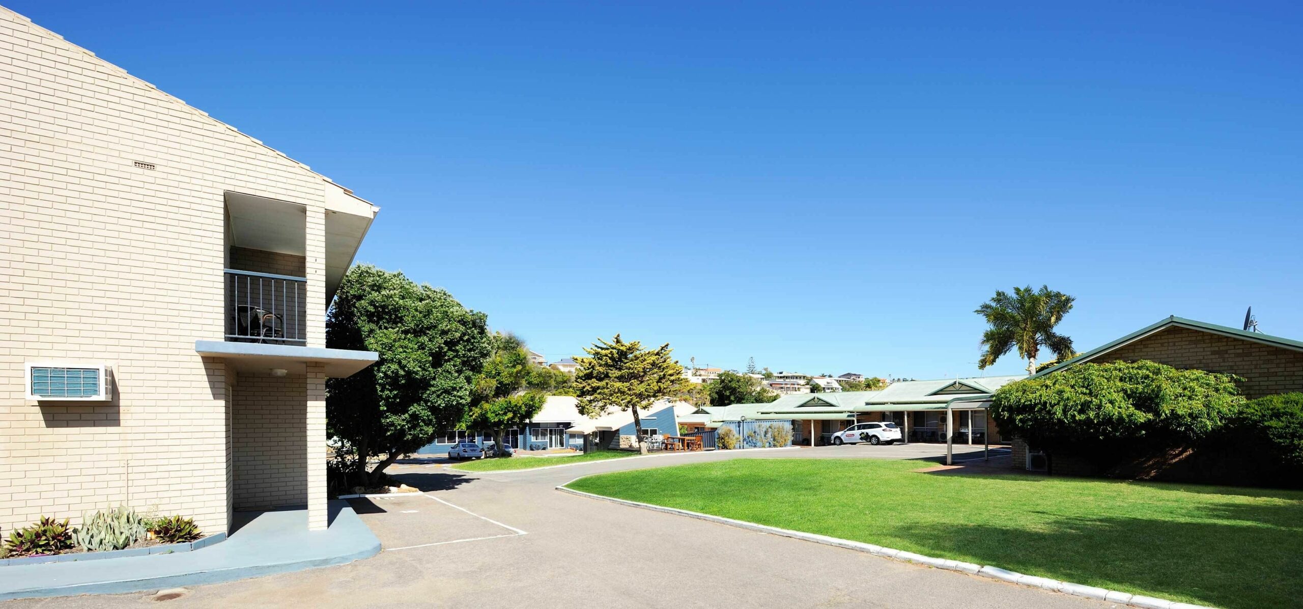 Abrolhos Reef Lodge