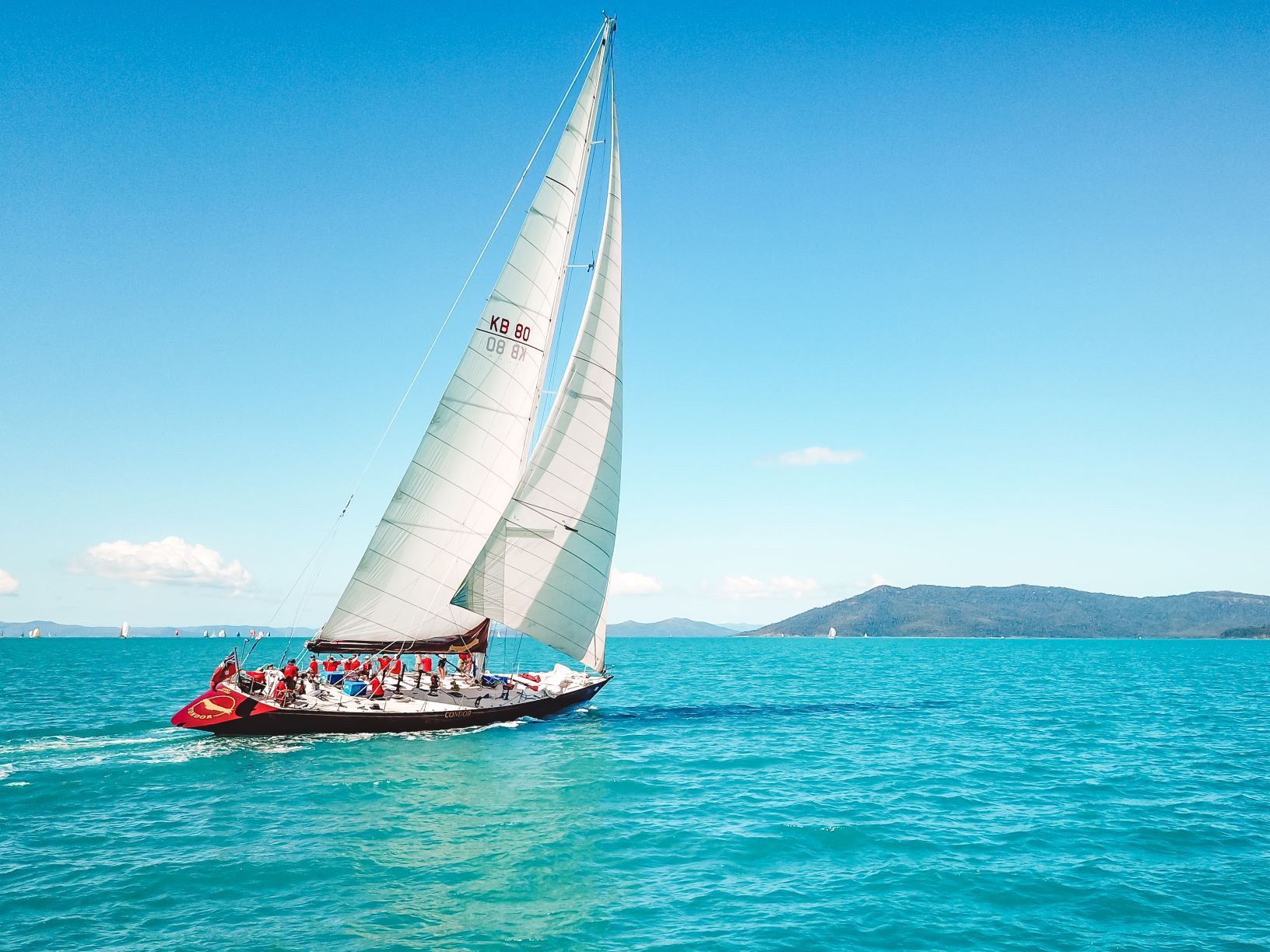 4 Day and 3 Night Whitsunday Maxi Sailing Adventure on Condor