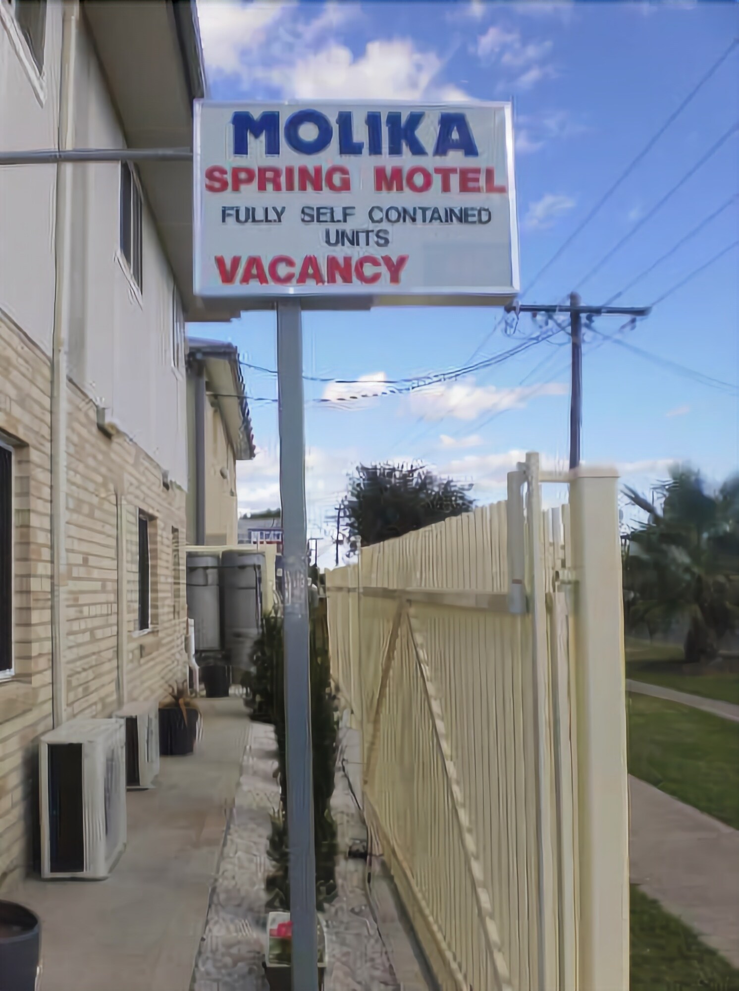 Molika Springs Motel