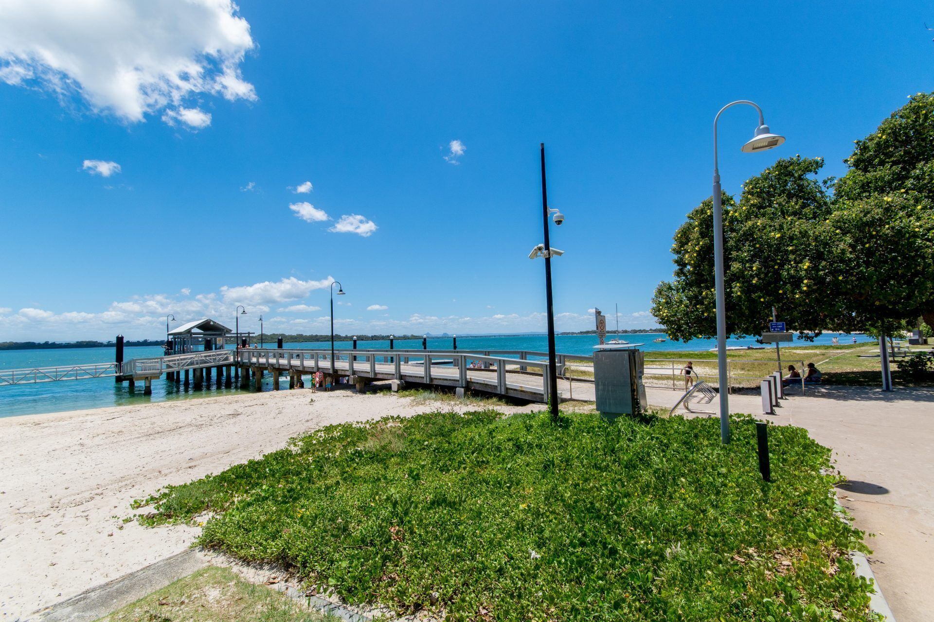 Warm and Welcoming Home by the Beach - The Boulevarde, Bongaree