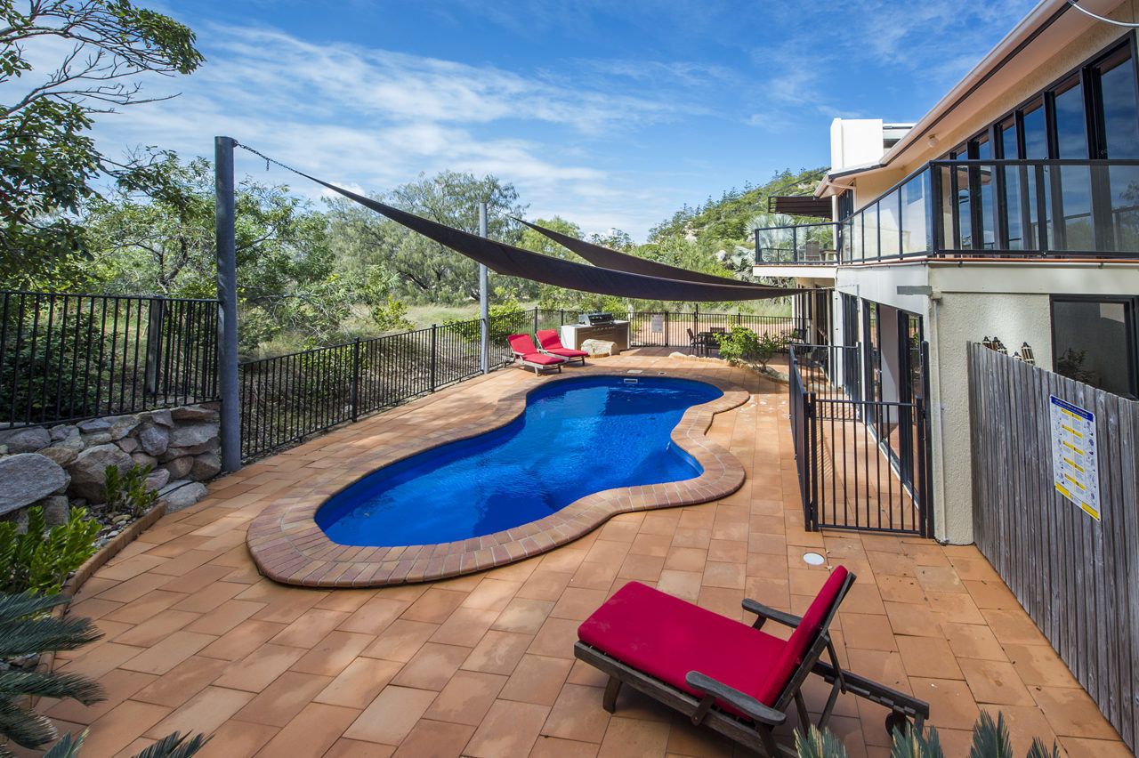 The Beach House at Arthur Bay