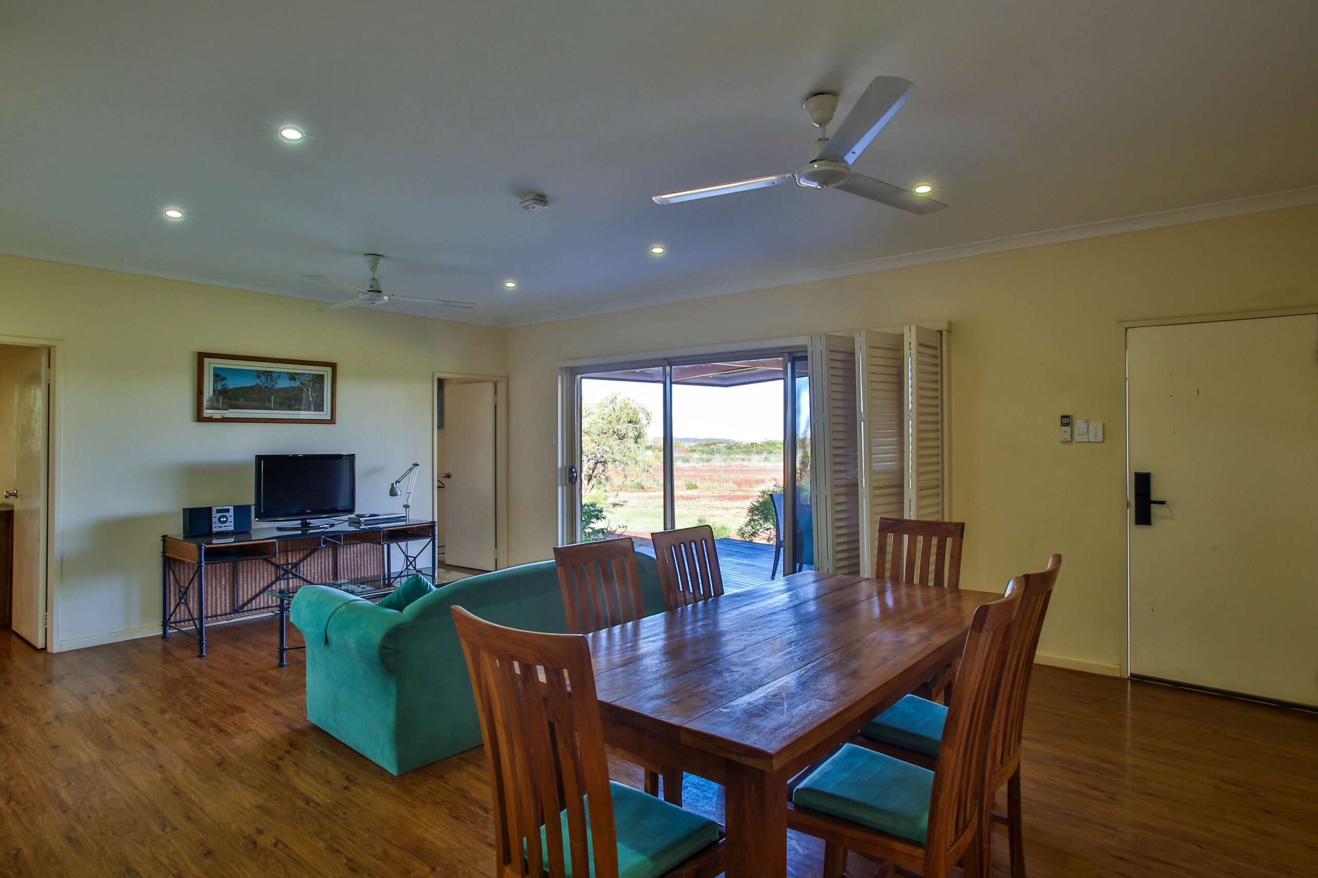 Kimberley Hotel Halls Creek