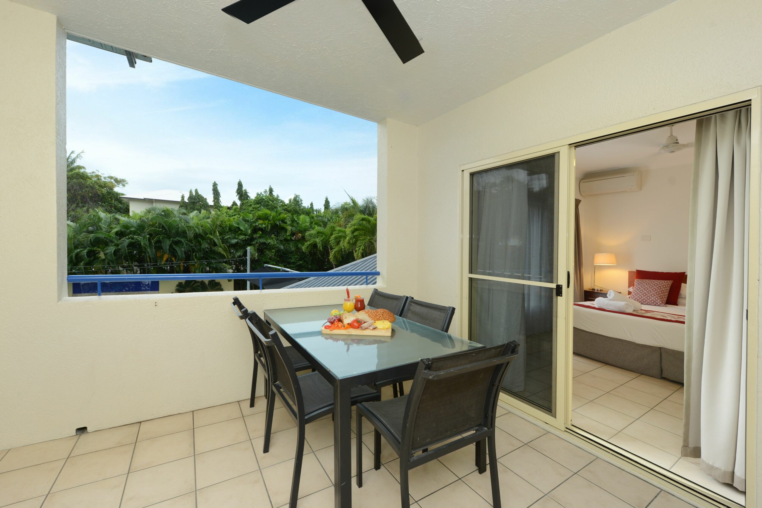 Central Plaza Port Douglas Apartments