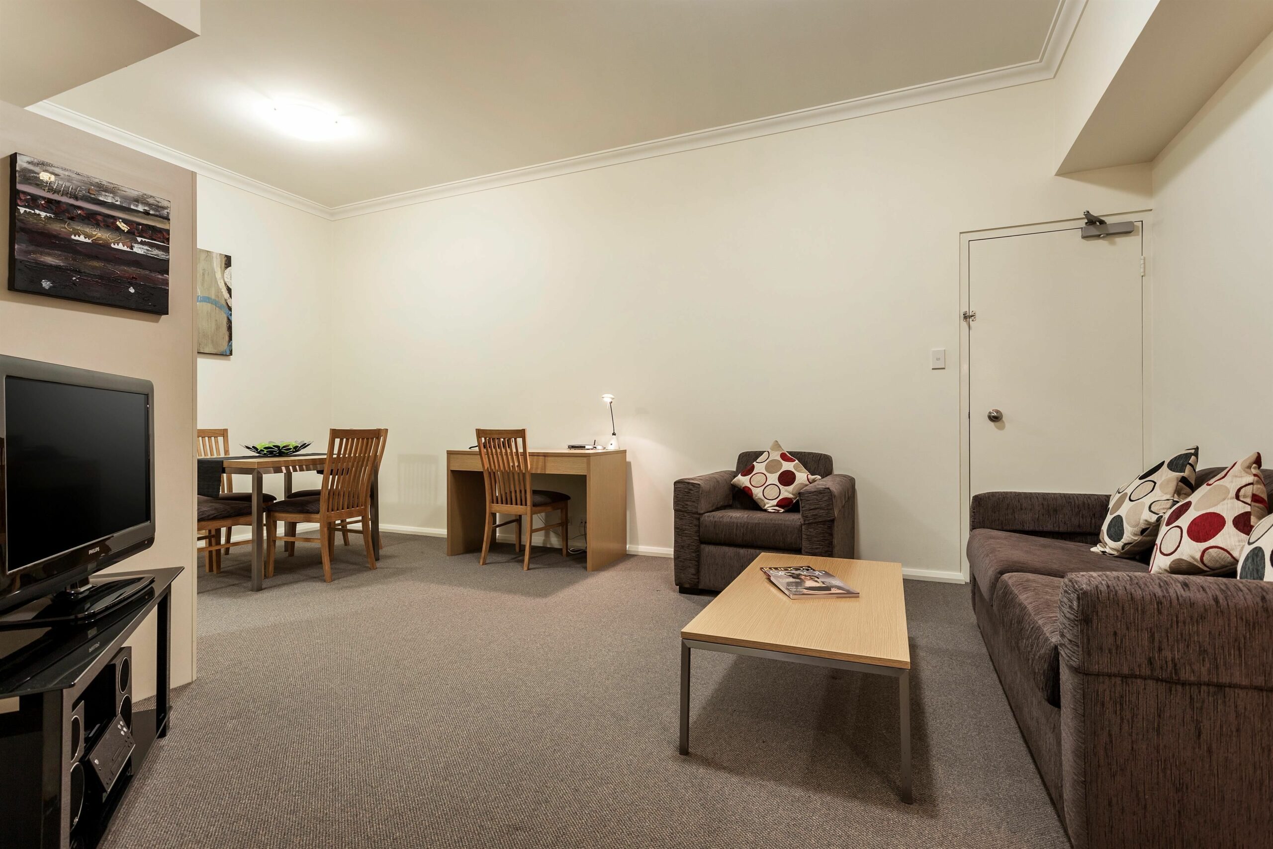 Best Western Northbridge Apartments