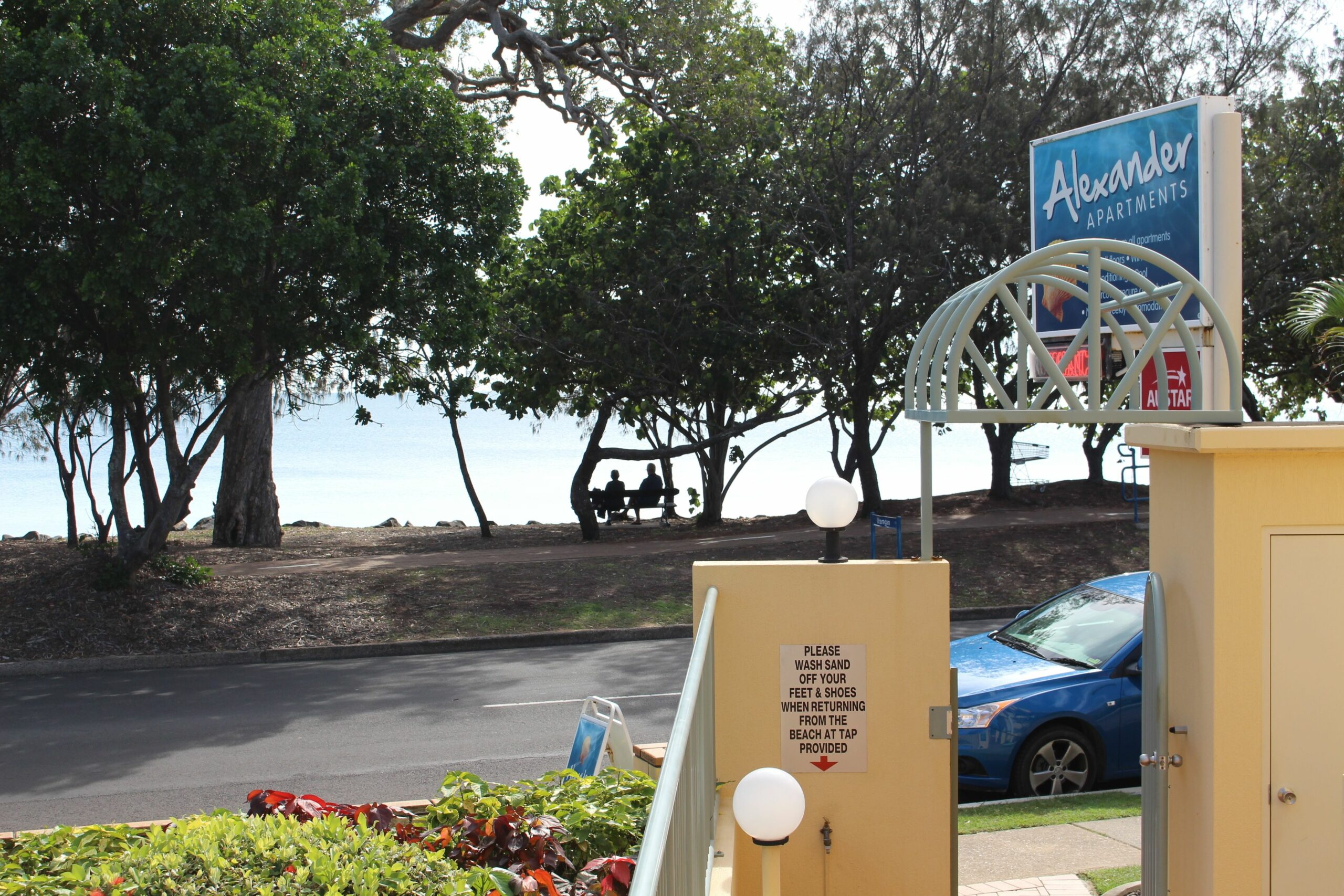 Alexander Beachfront Apartments