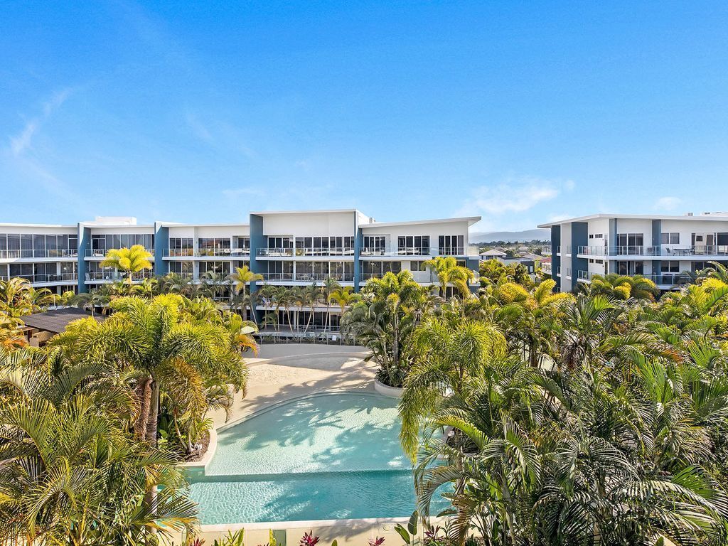 Poolside View - Stunning Lagoon Pool!