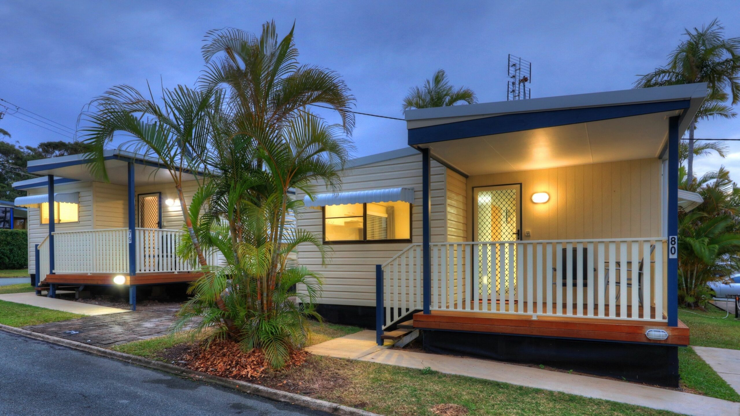 Alex Beach Cabins