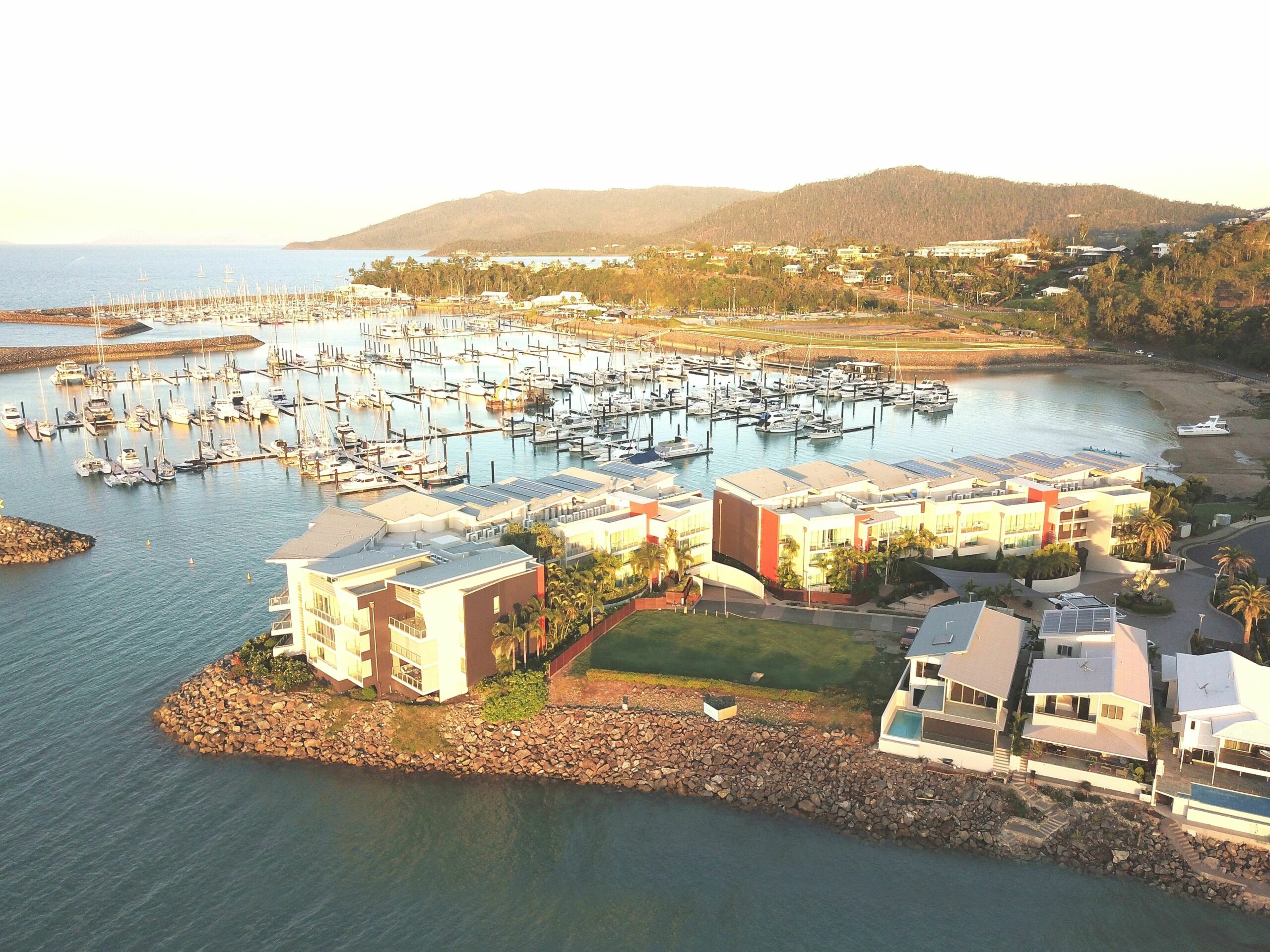 Peninsula Airlie Beach