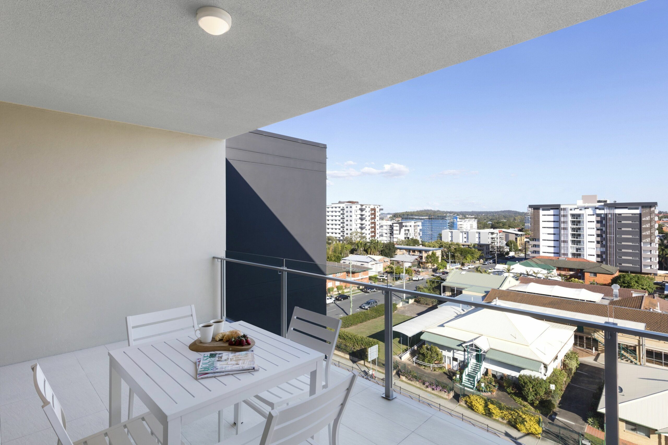 Oaks Brisbane Woolloongabba Suites