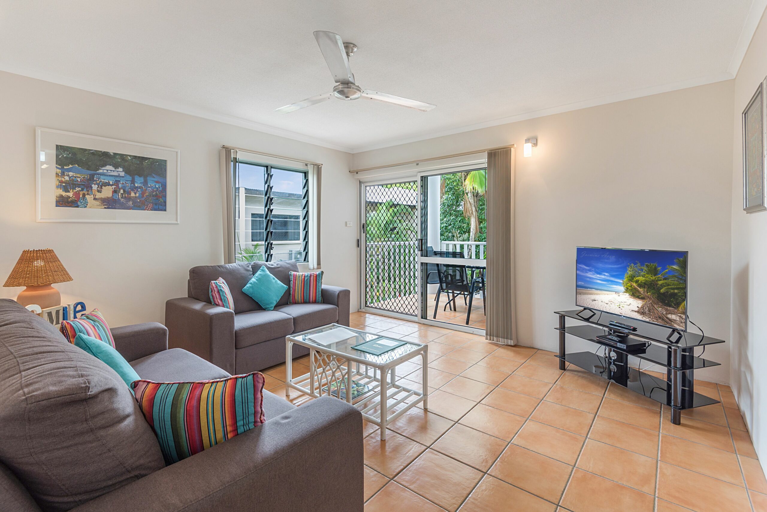 Port Douglas Outrigger Holiday Apartments