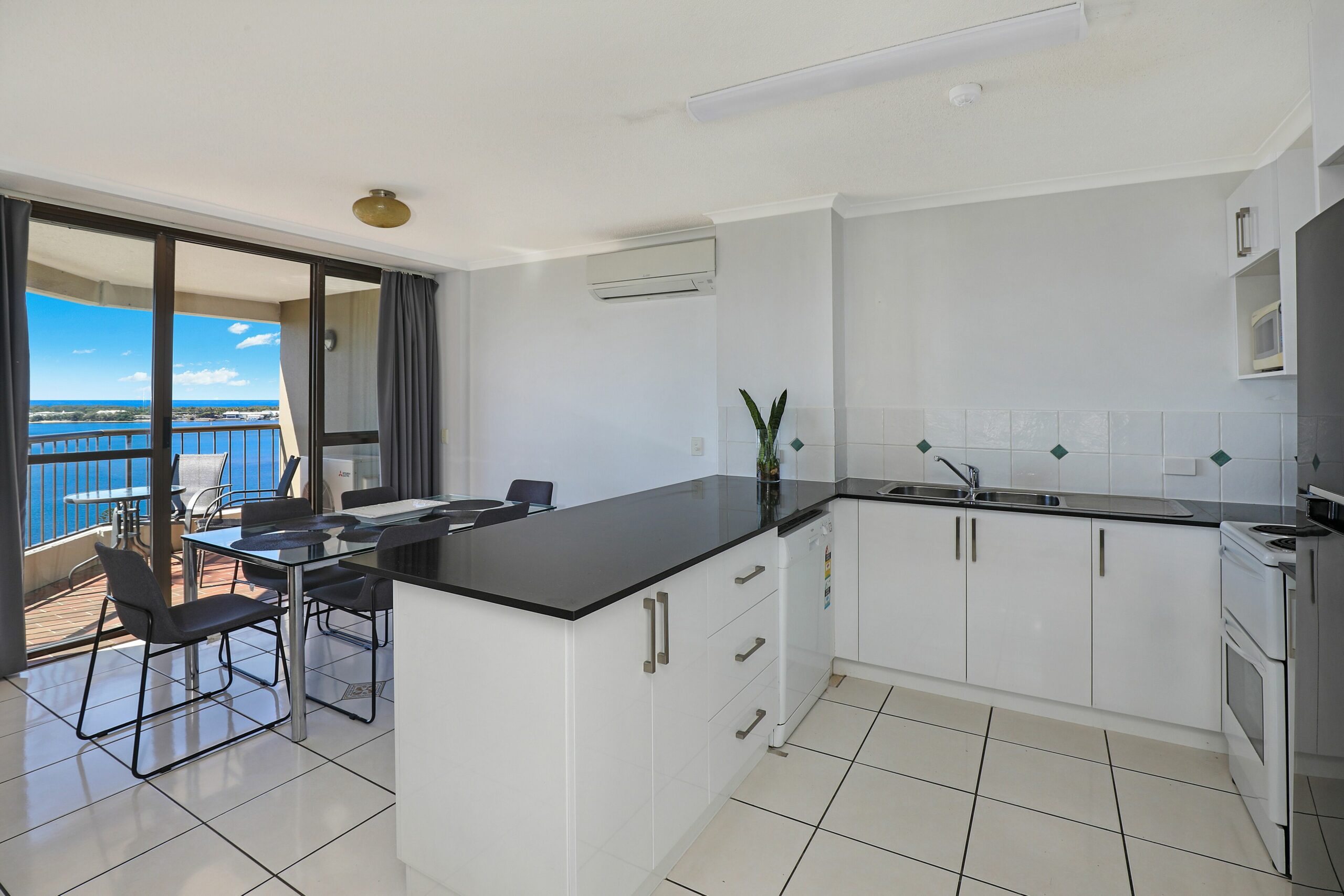 Palmerston Tower Holiday Apartments