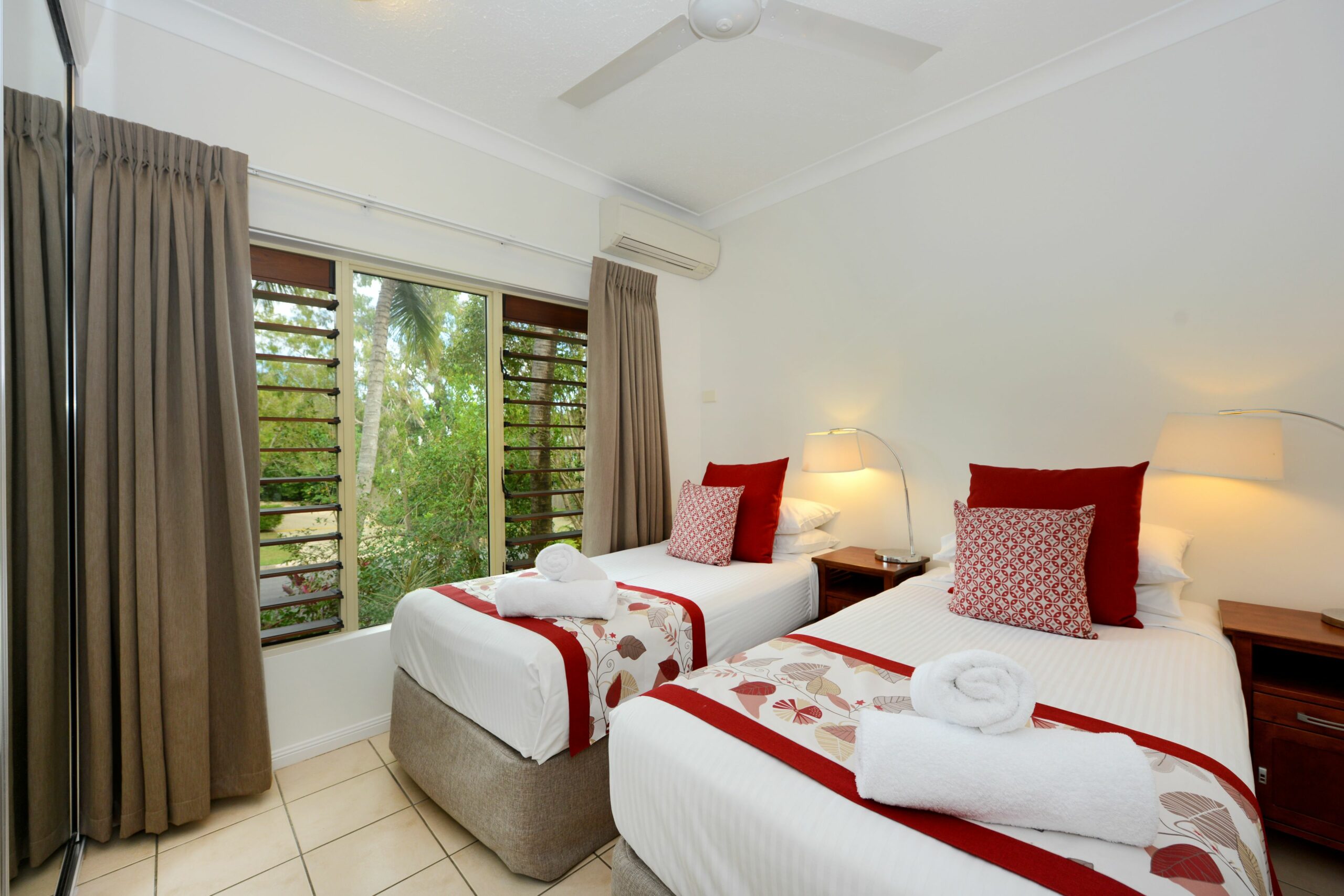 Central Plaza Port Douglas Apartments