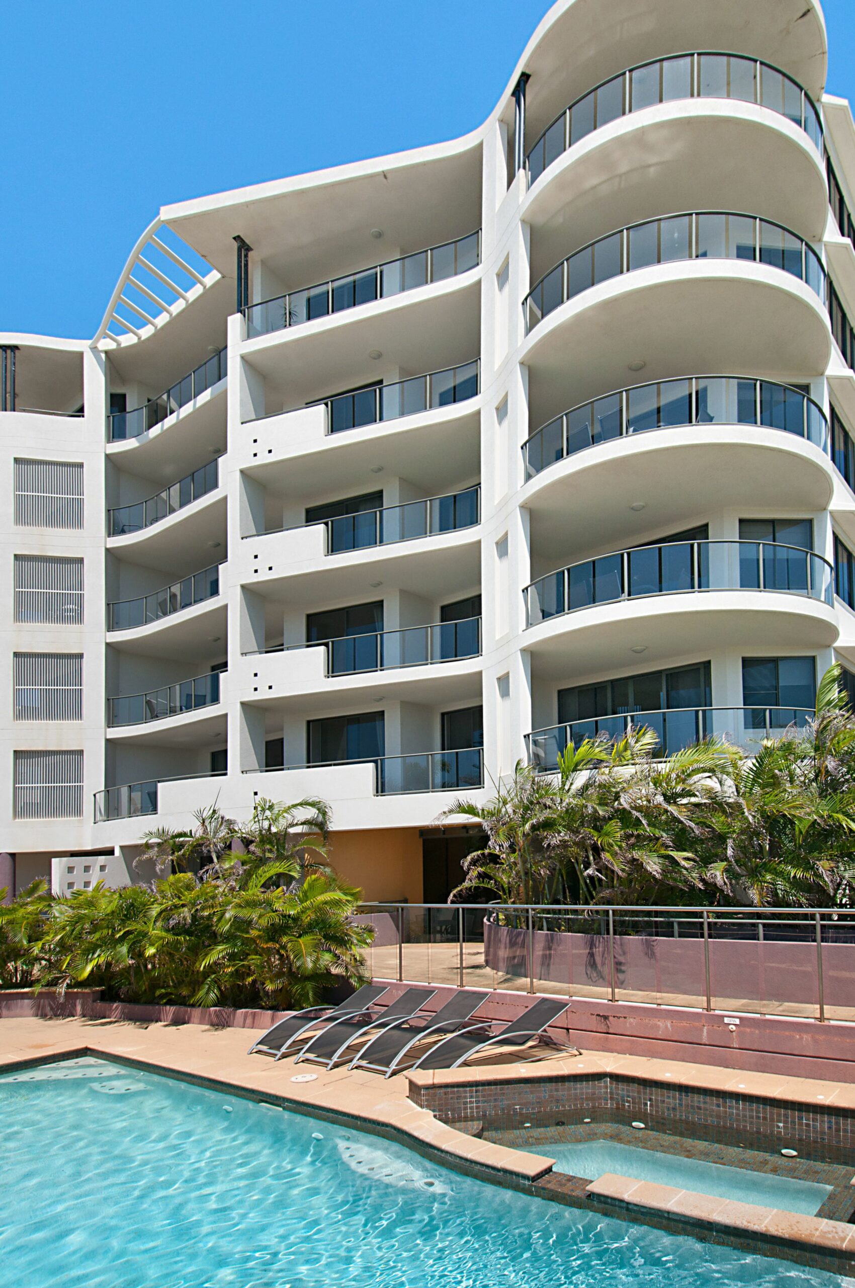 Meridian Alex Beach Apartments