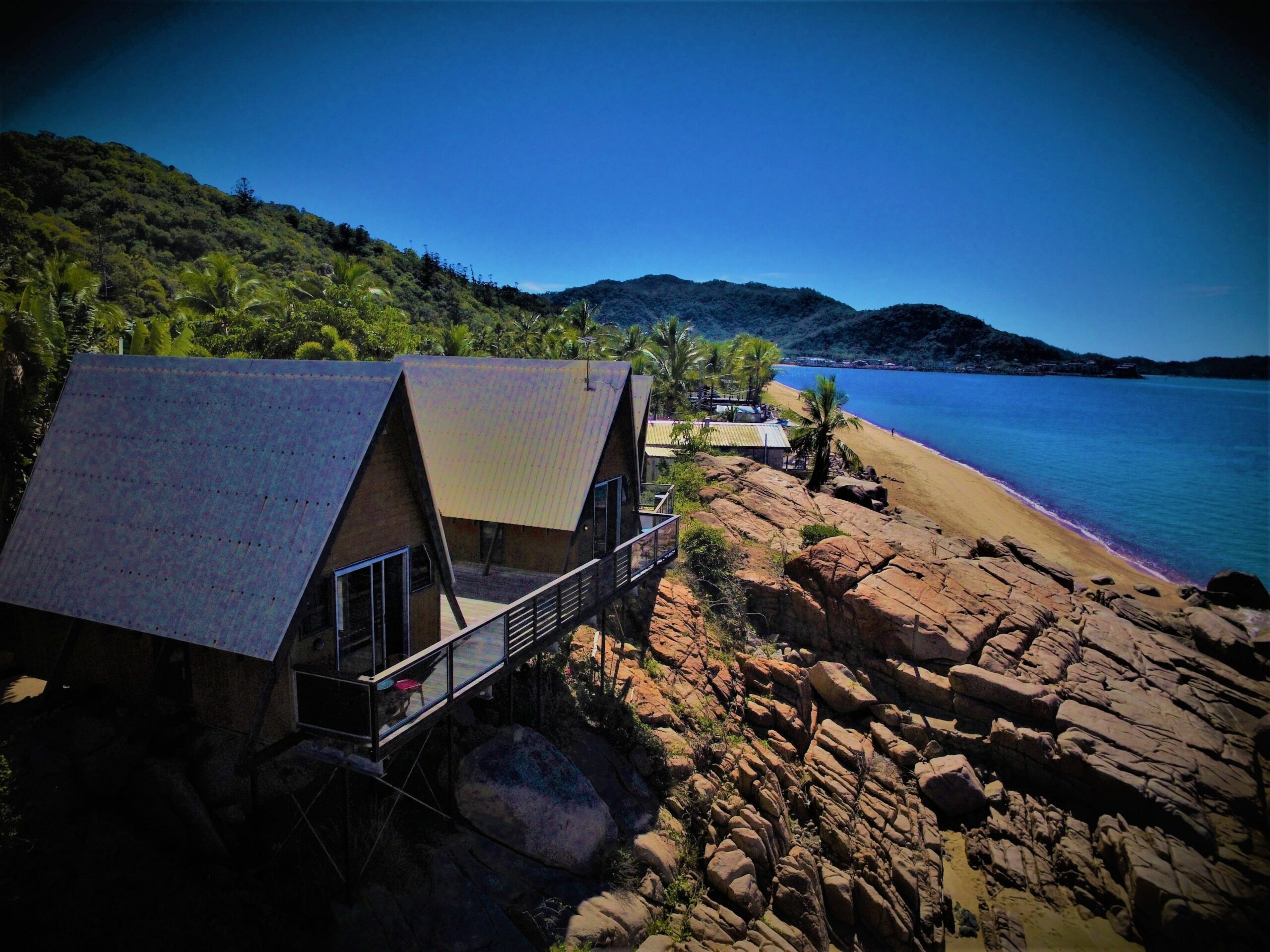 Base Magnetic Island Hostel