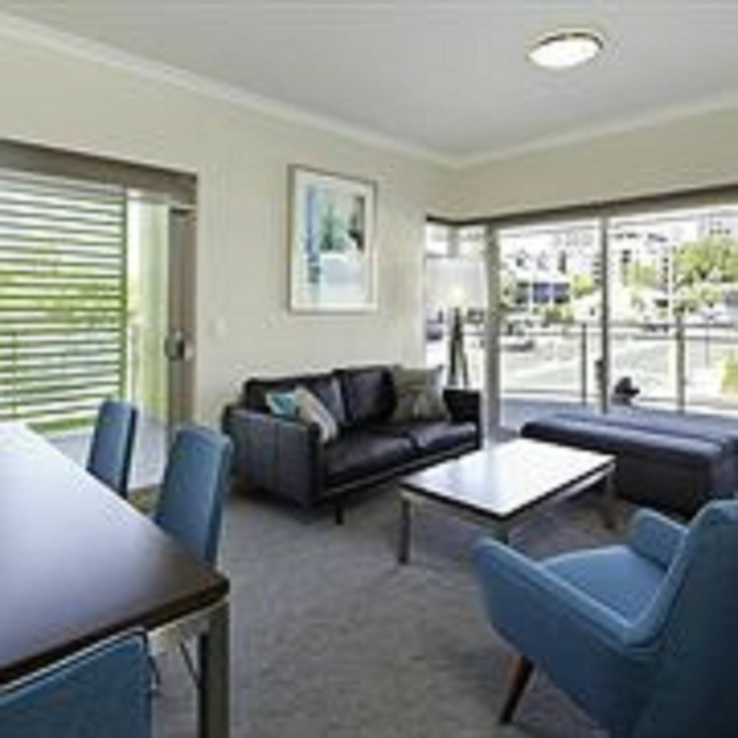 Baileys Serviced Apartments