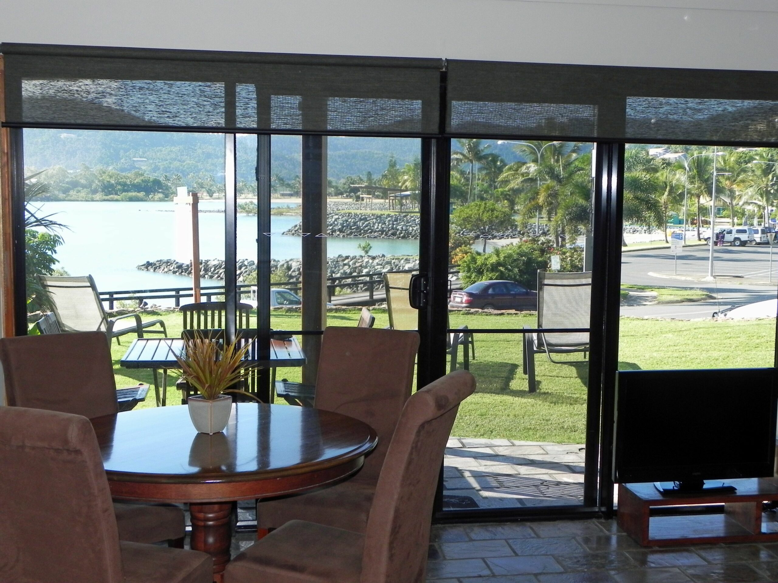 Airlie Waterfront Bed & Breakfast