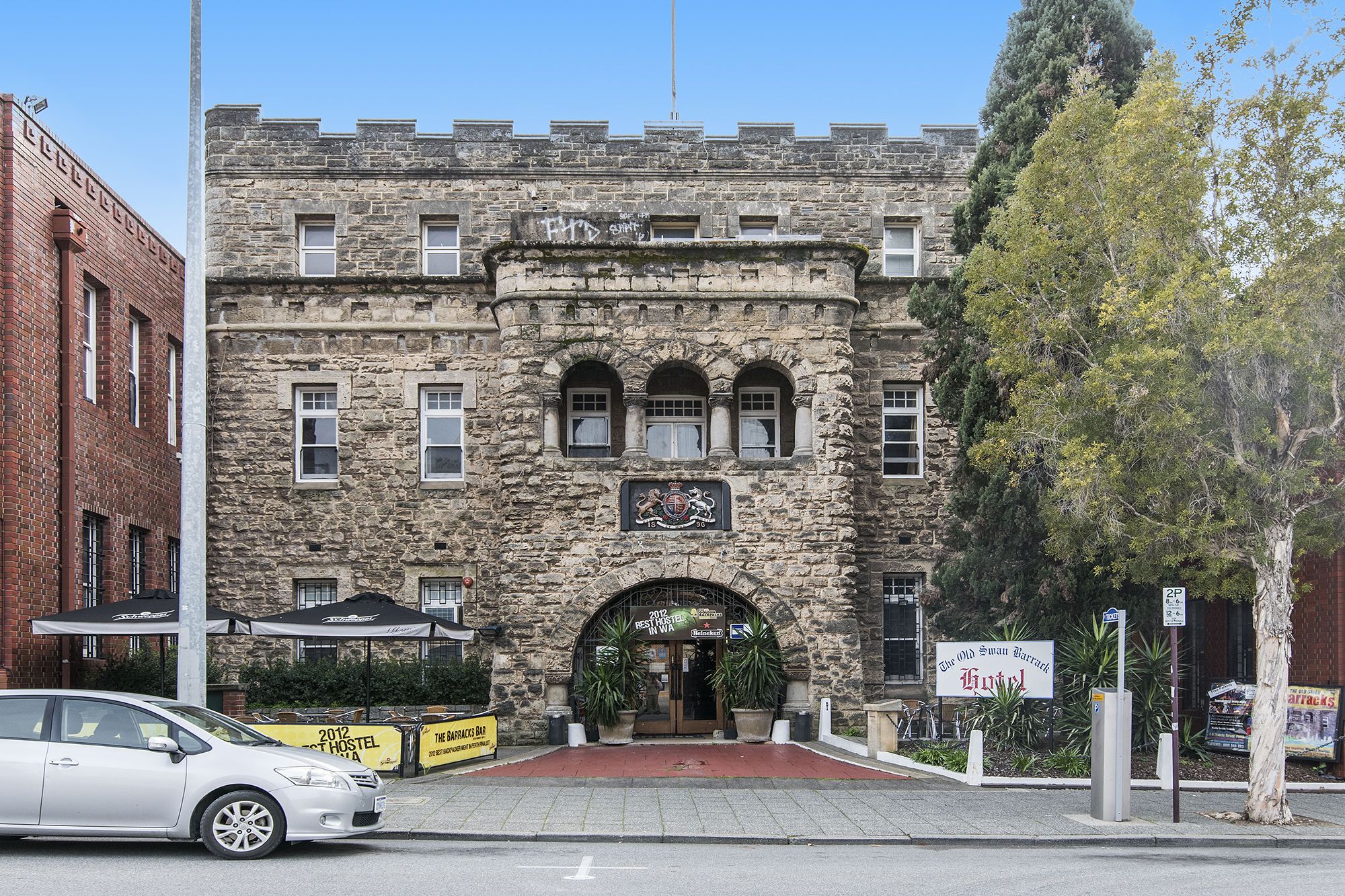 The Old Swan Barracks - Hostel