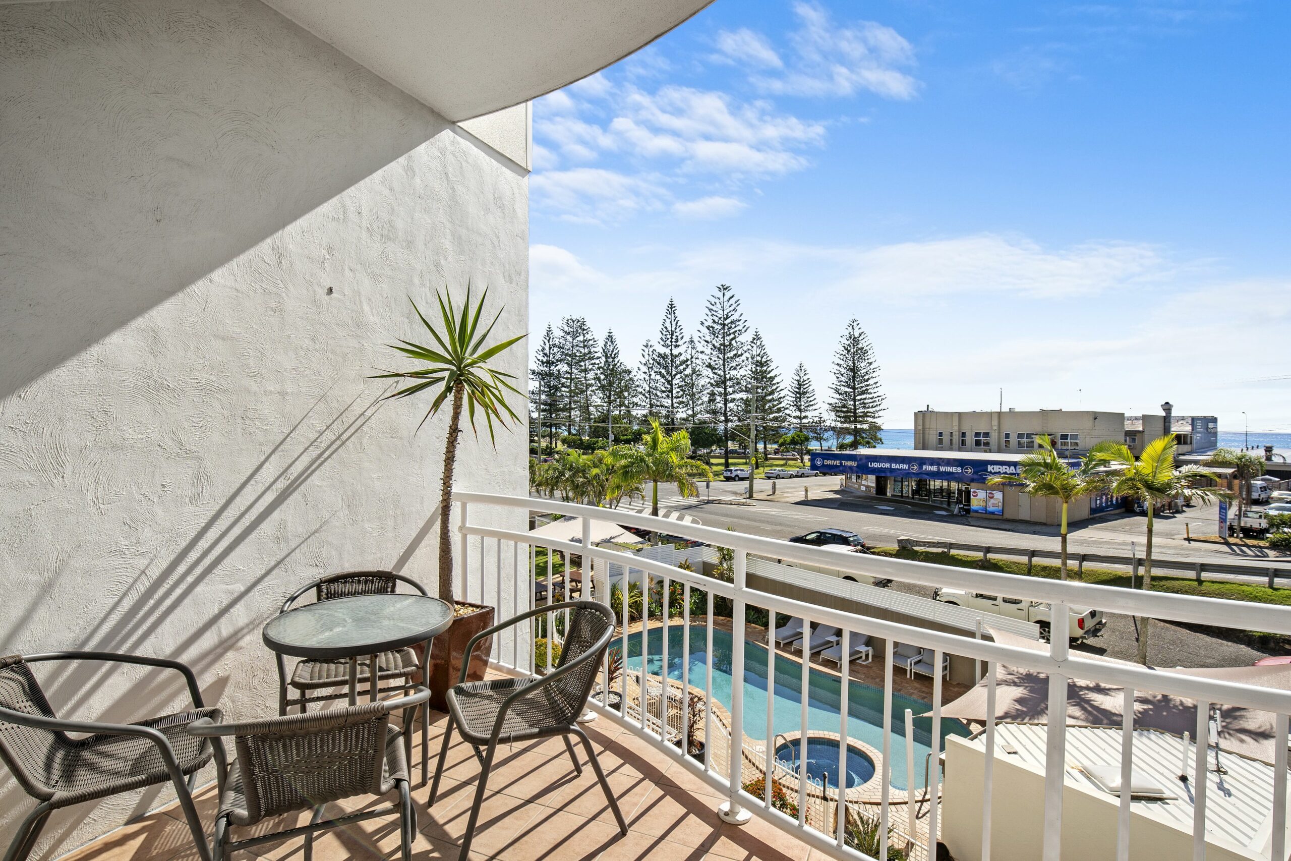 Kirra Palms Holiday Apartments