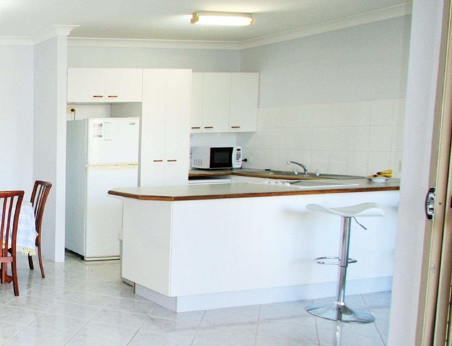Spacious Unit With Views of Pumicestone - Wattle Ave, Bongaree
