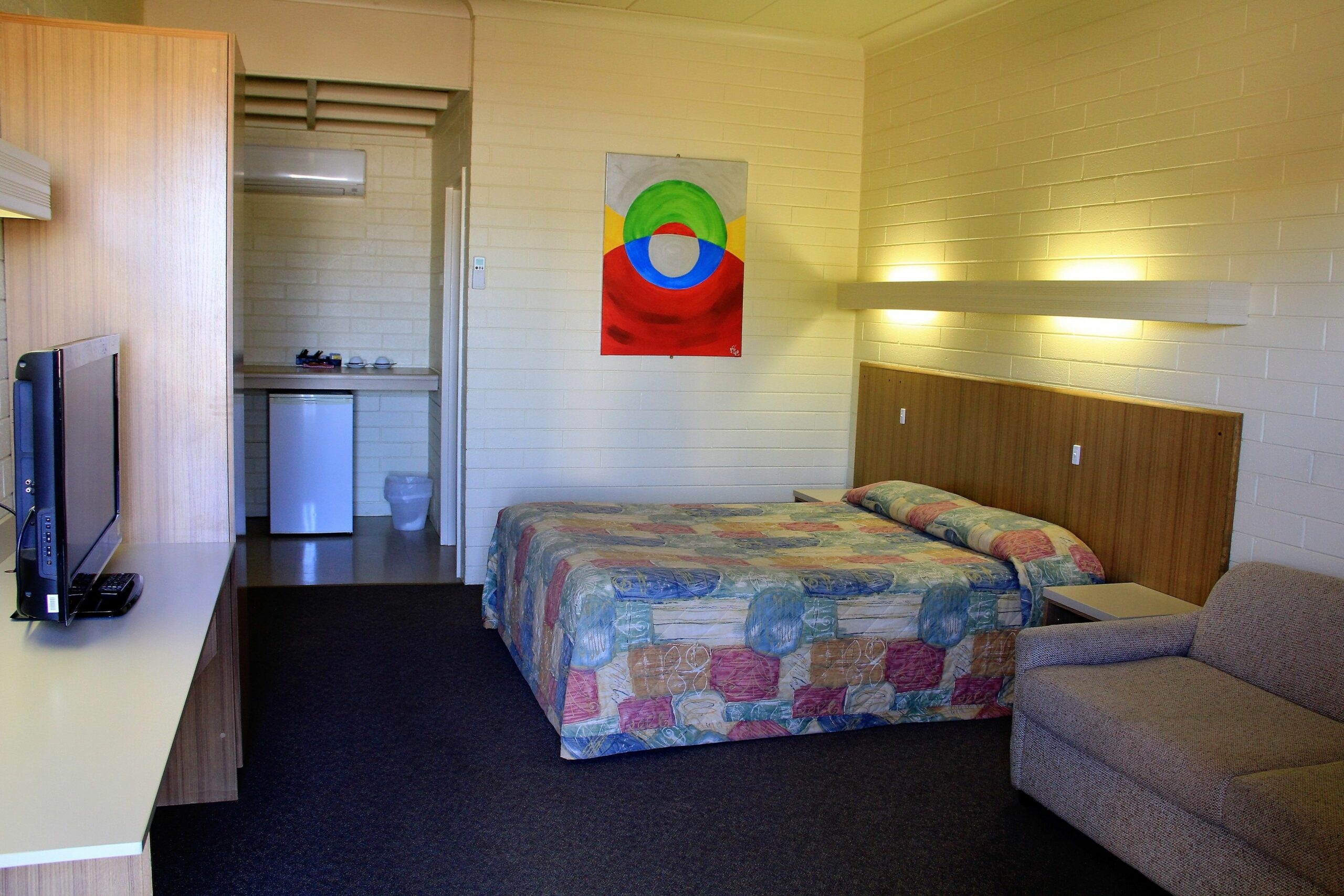 Opal Inn Hotel Motel