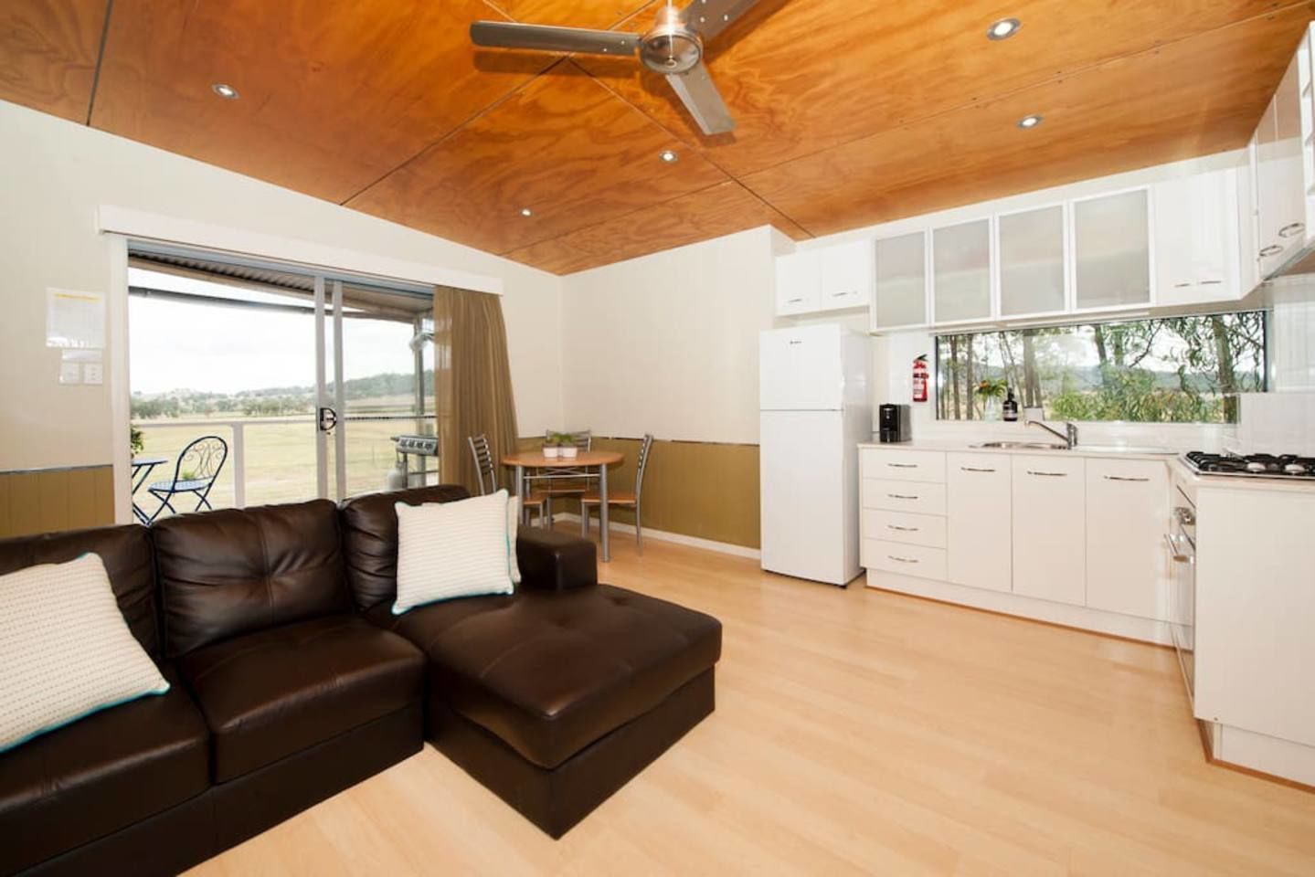Peppertree Hill Luxury Farm Accomodation