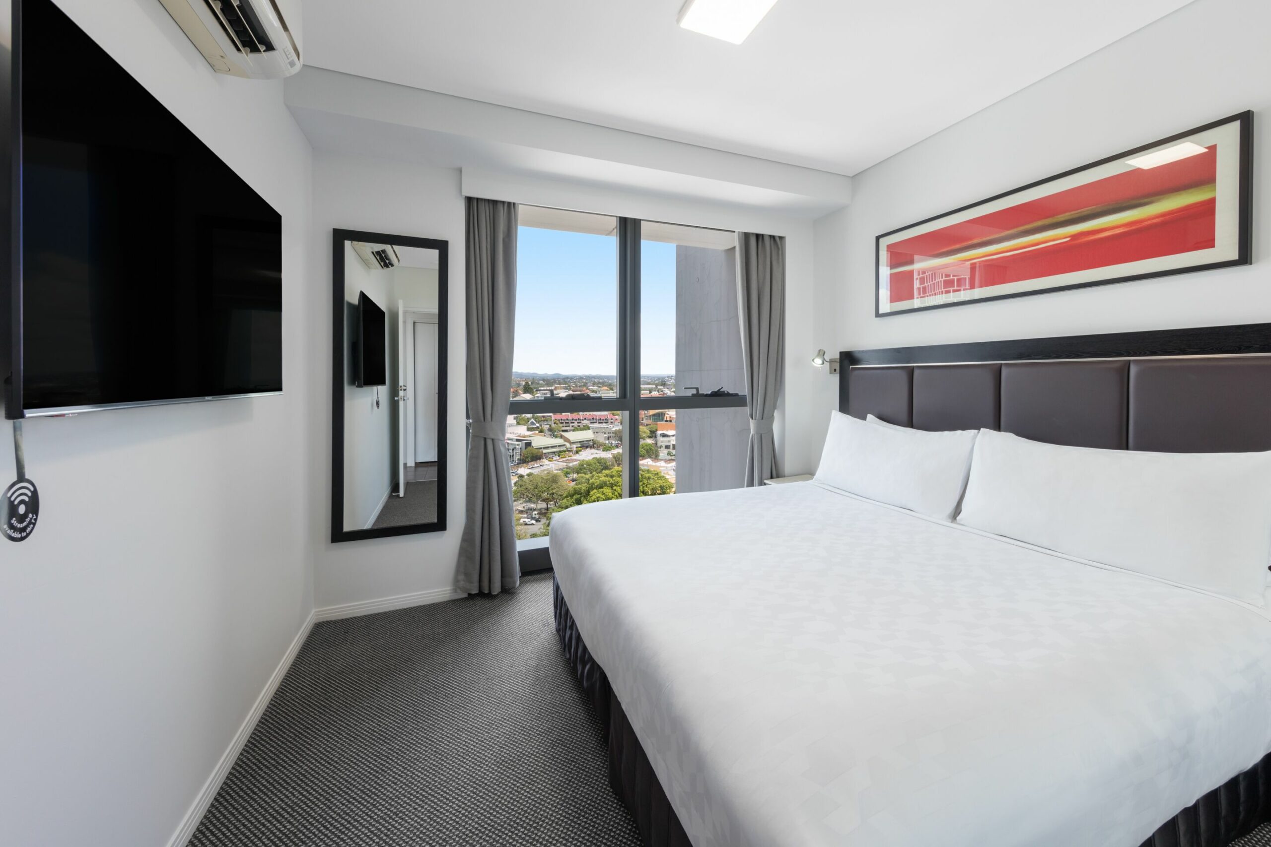 Meriton Suites Adelaide Street, Brisbane