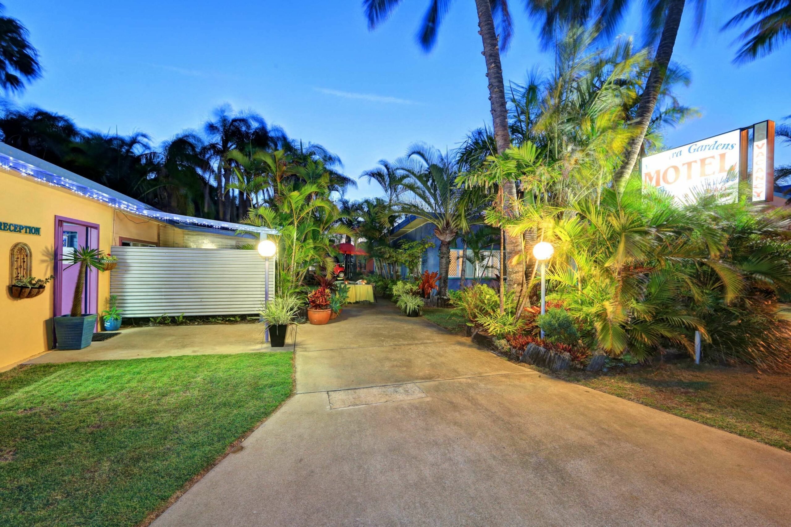 Bargara Gardens Motel & Holiday Villas