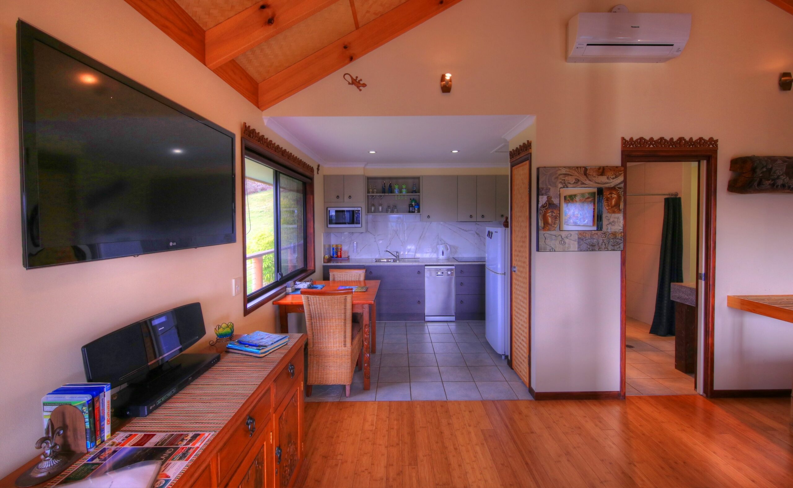 Maleny Tropical Retreat Balinese B&b