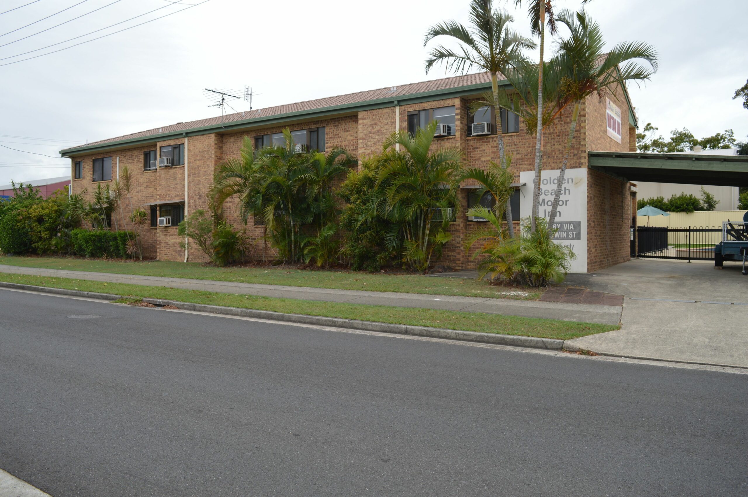 Golden Beach Motor Inn