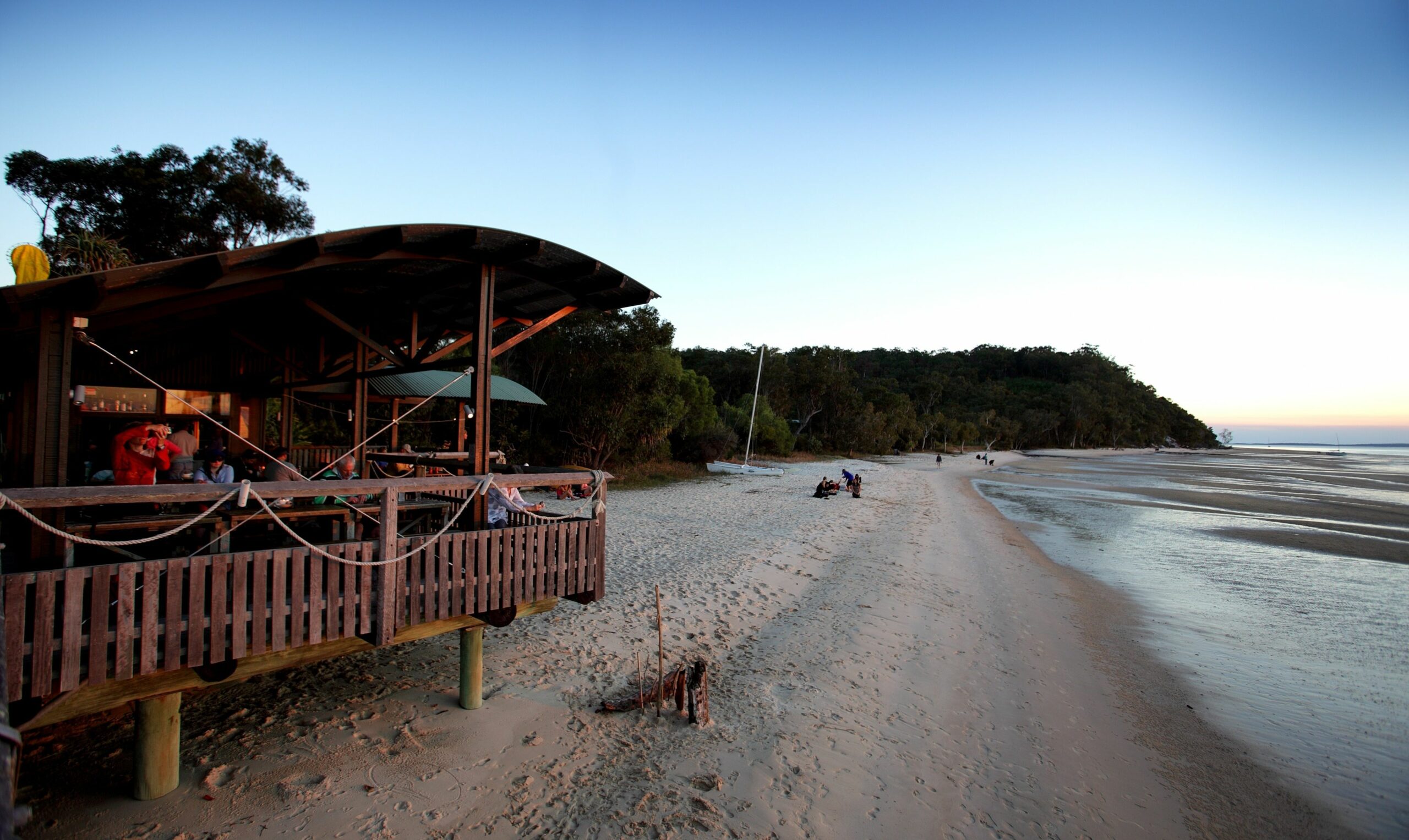 Kingfisher Bay Resort